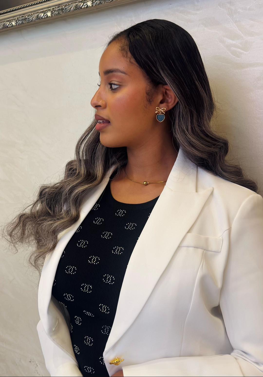 @Bella (እ-ኑ)