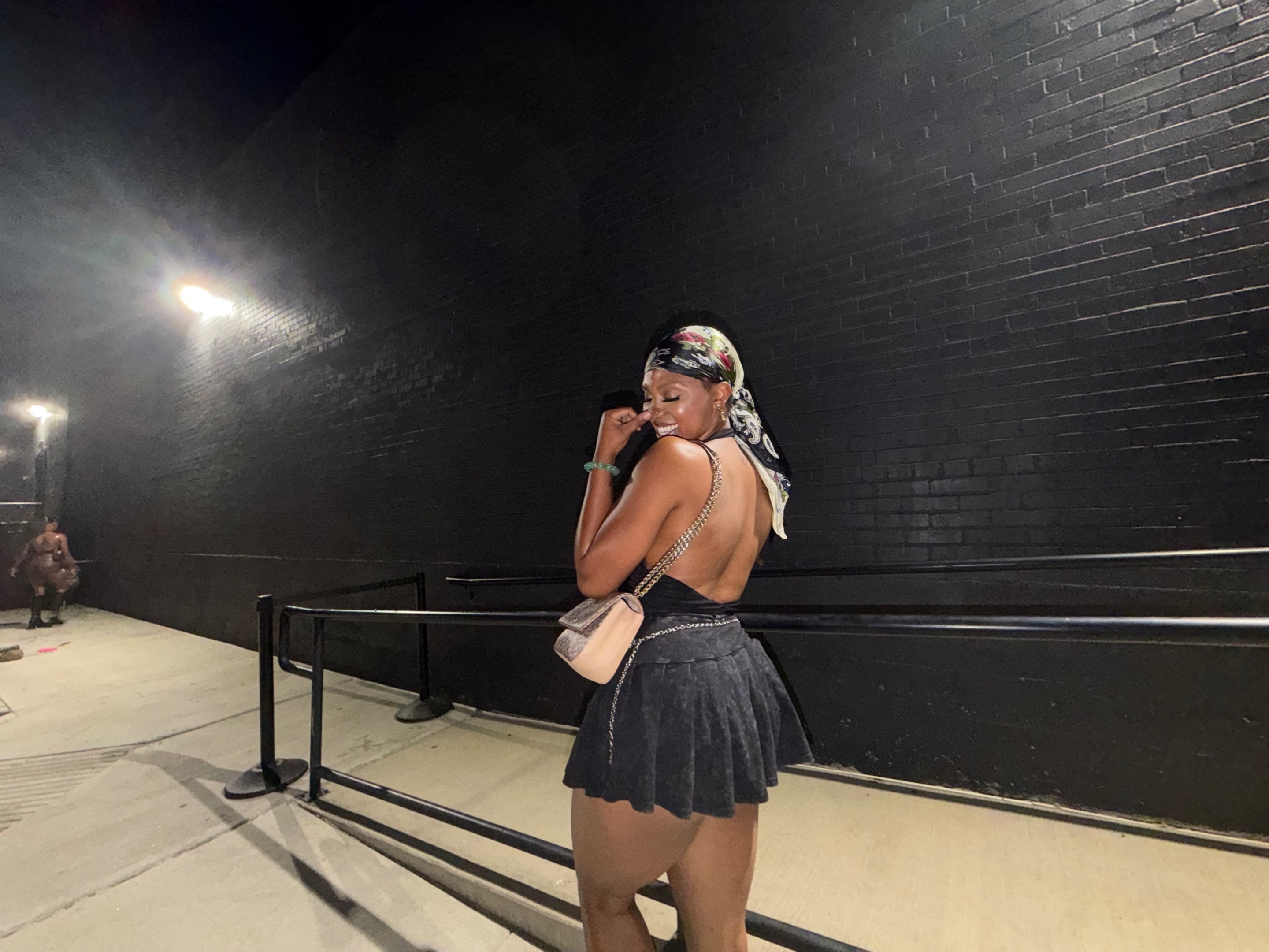 @prettylil.reyn._5.🖤