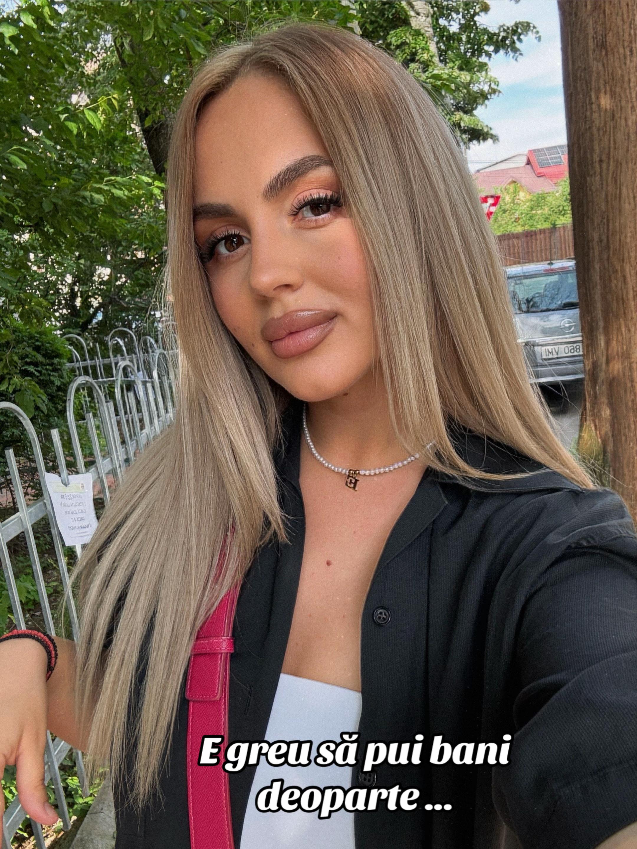 @juliicaa
