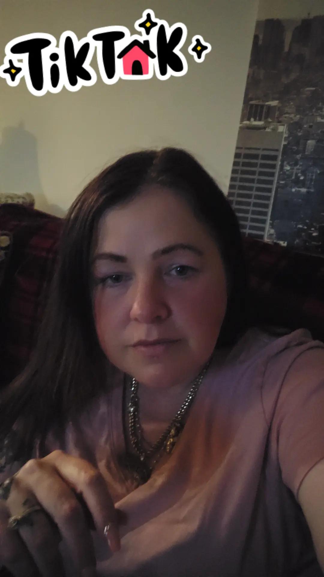 @queenjennGaff