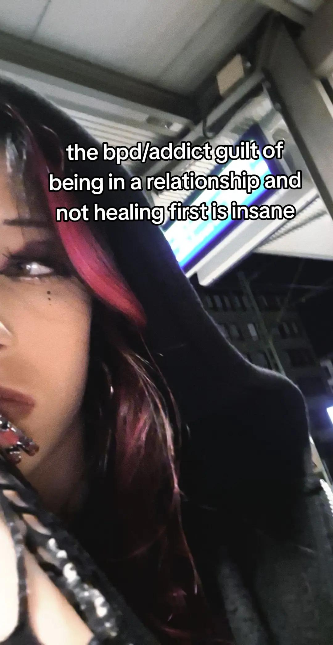@☭❤️✮𝔑𝔢𝔩𝔢✮🖤☭