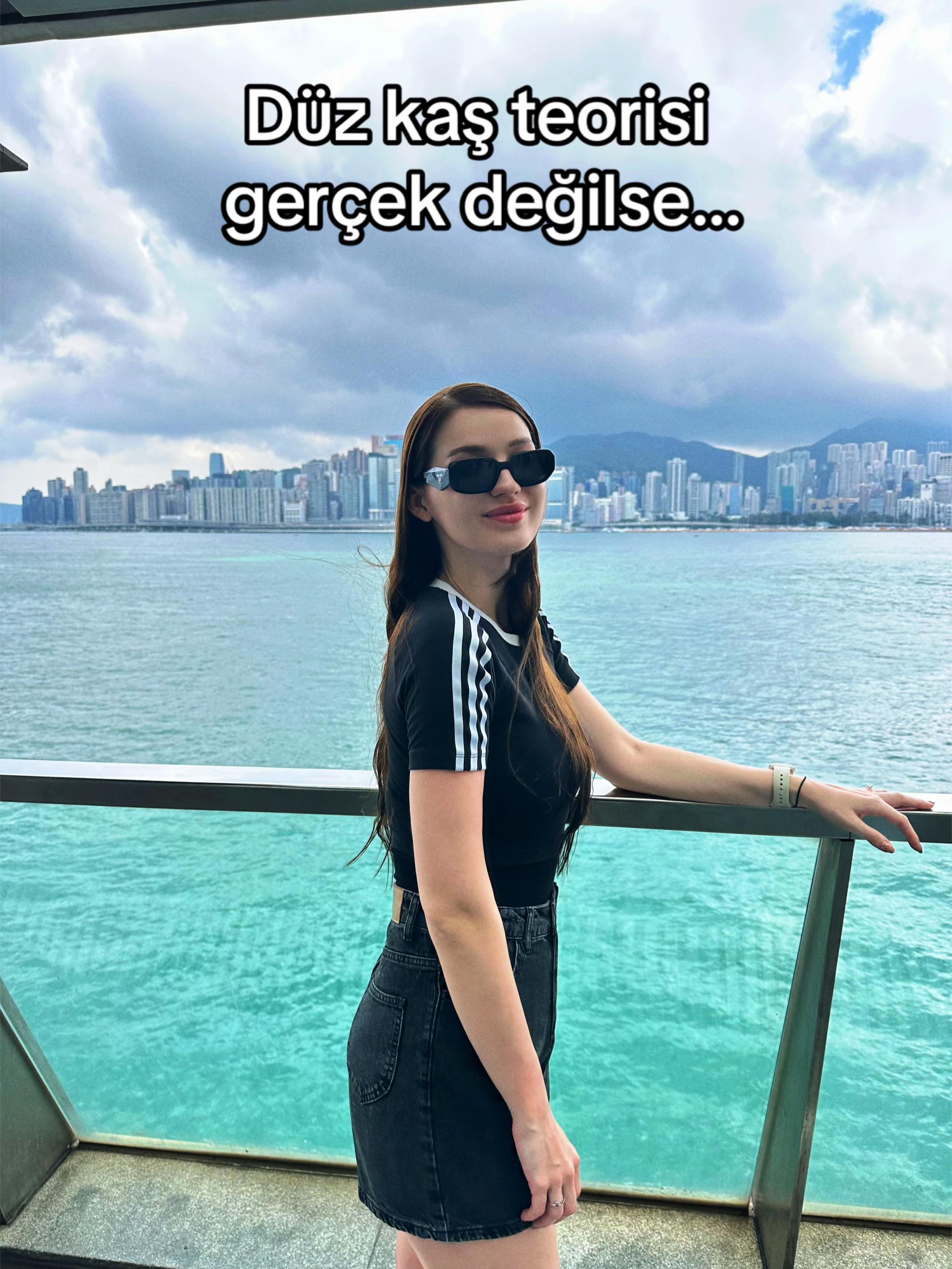 @Anna Gür