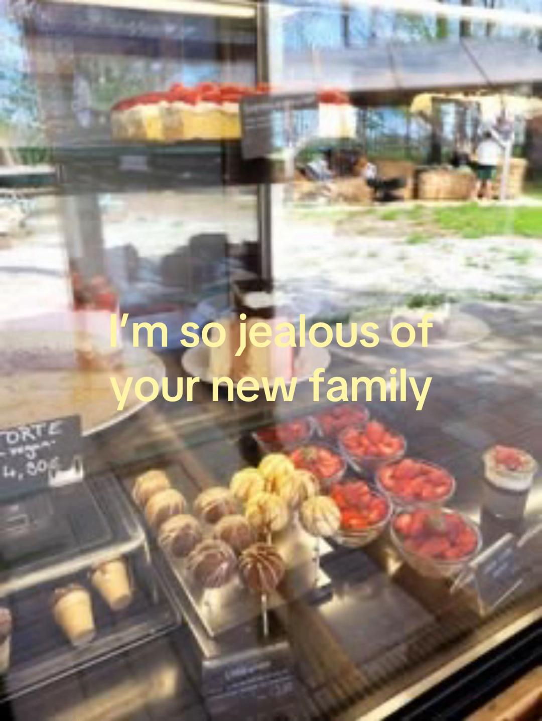 @Paulina