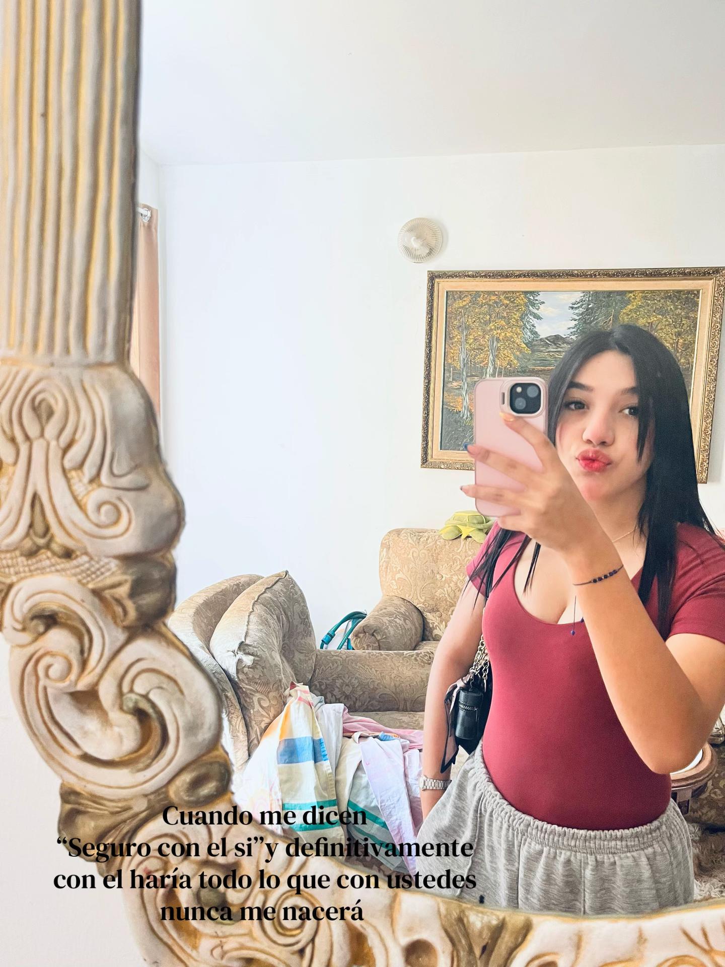 @naomi_ Sofia