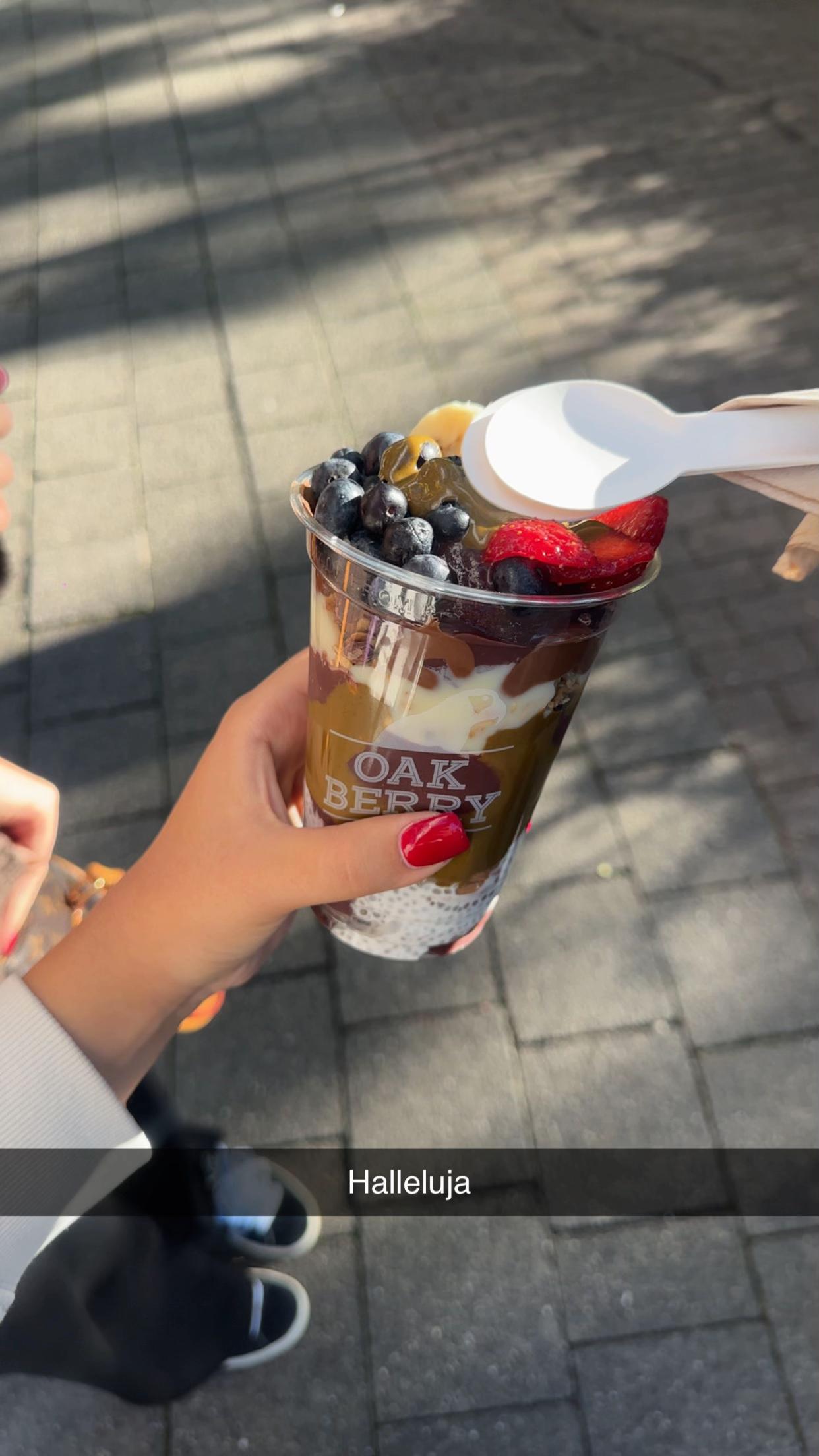 @𝐋𝐢𝐥𝐞 🐝