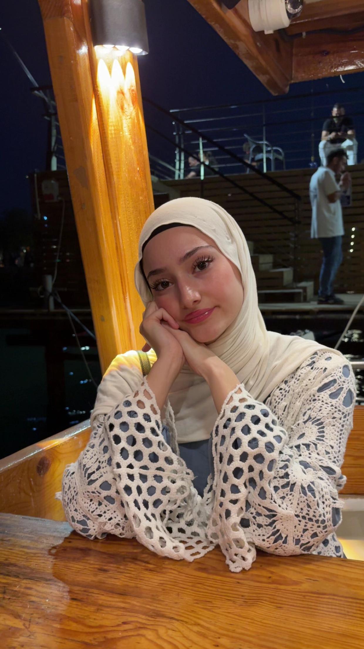 @Elif