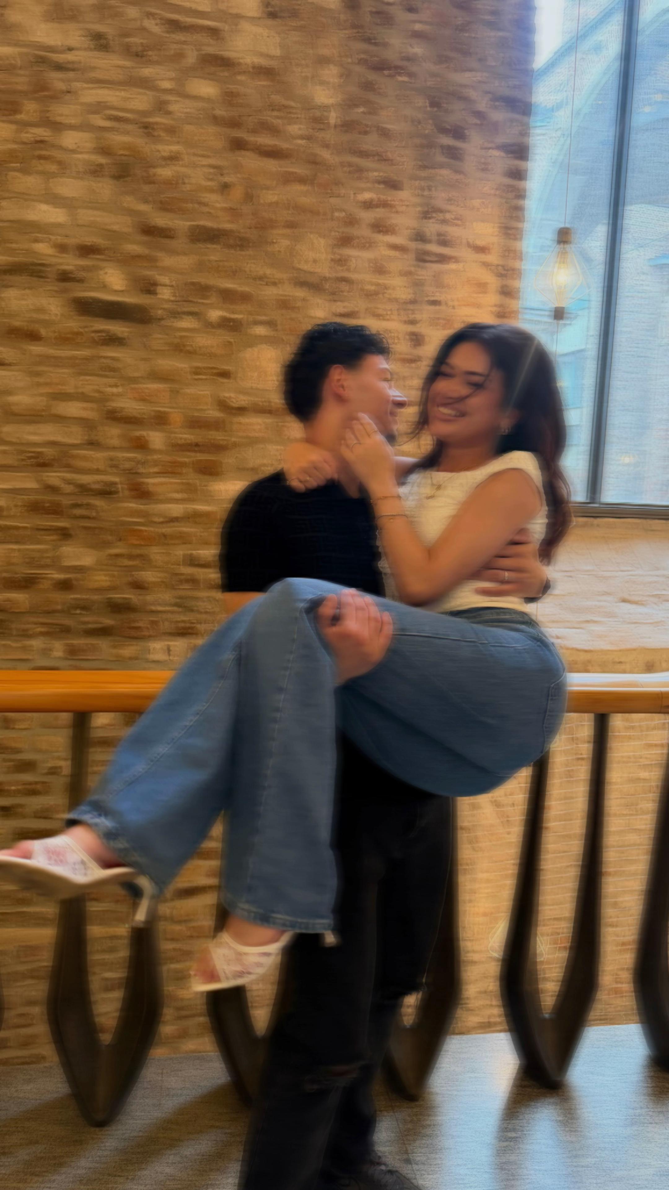 @𝑆𝑎𝑛𝑑𝑟𝑎🤍