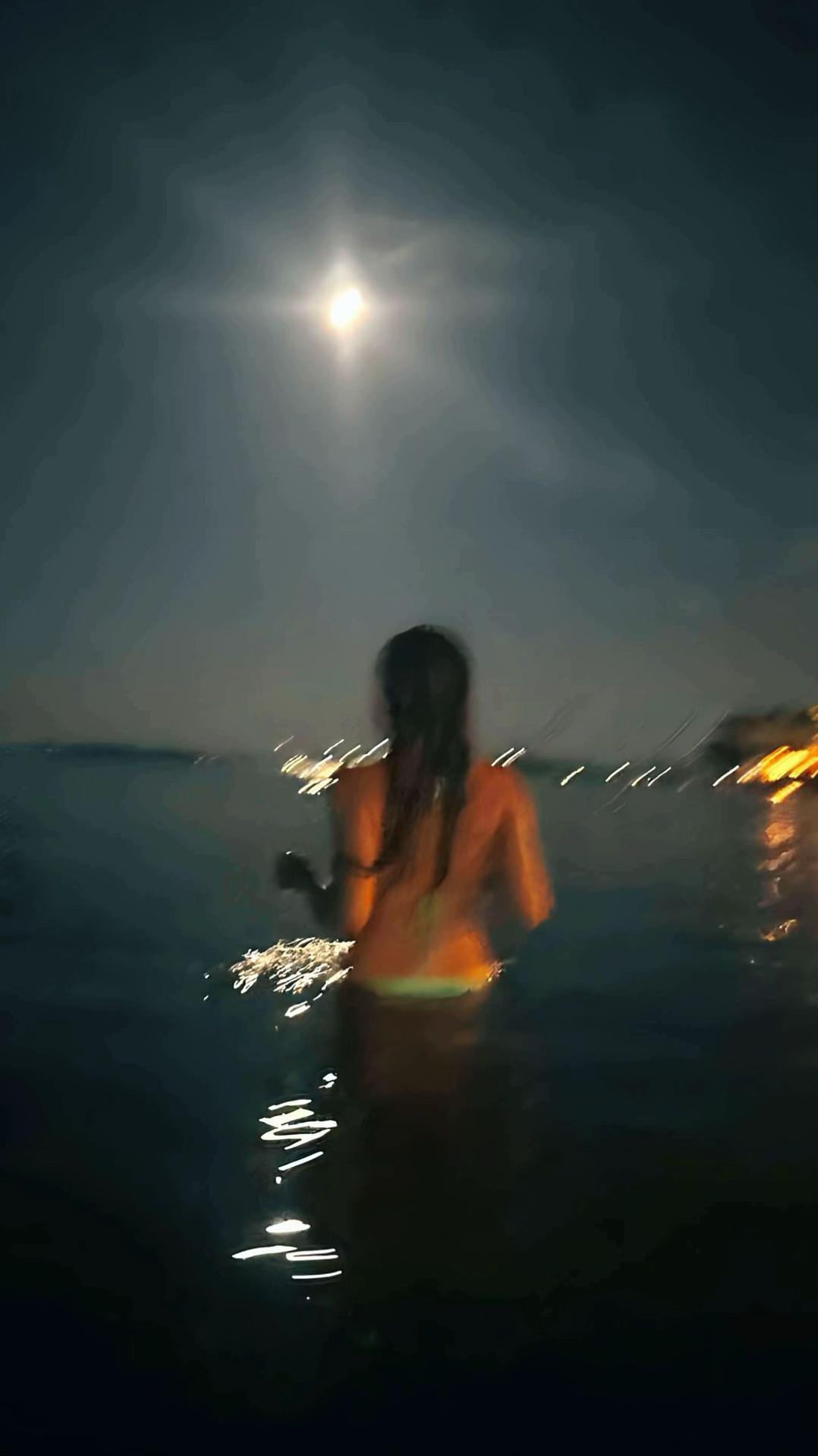 @𝑠𝑜𝑓𝑖𝑎