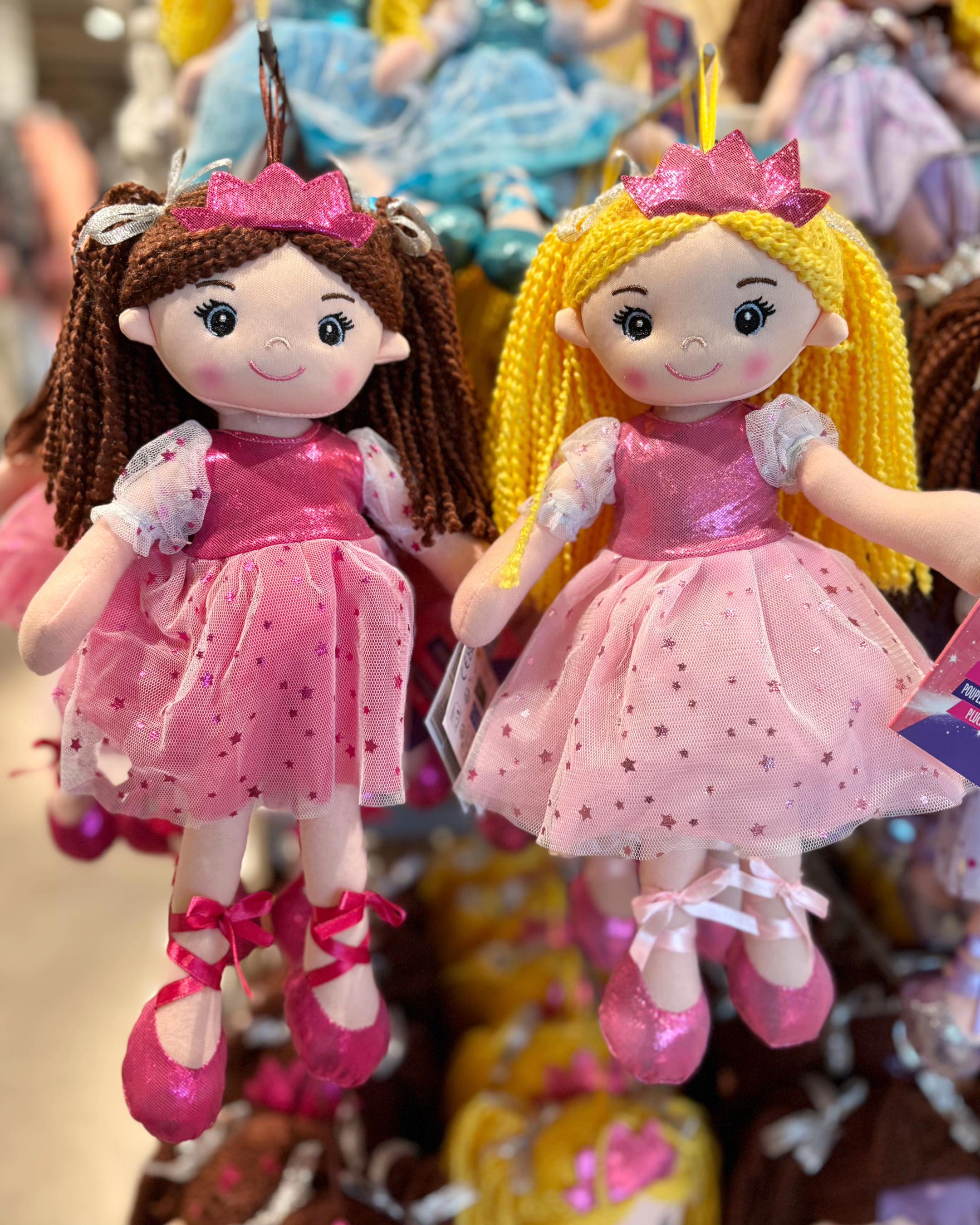 @FABRIKEN &ndash; outlet p&aring; 8000m&sup2; 🛍