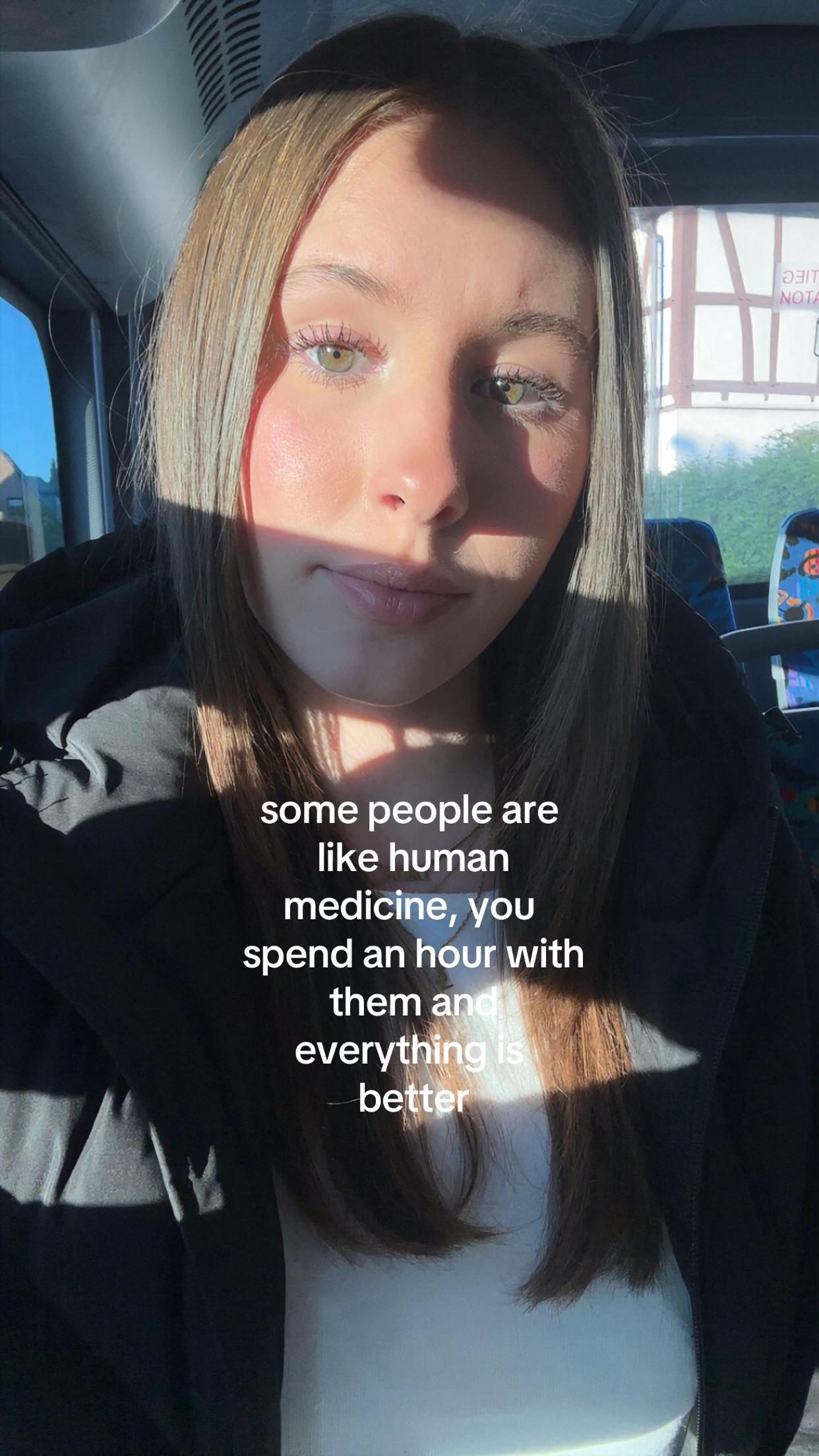 @️