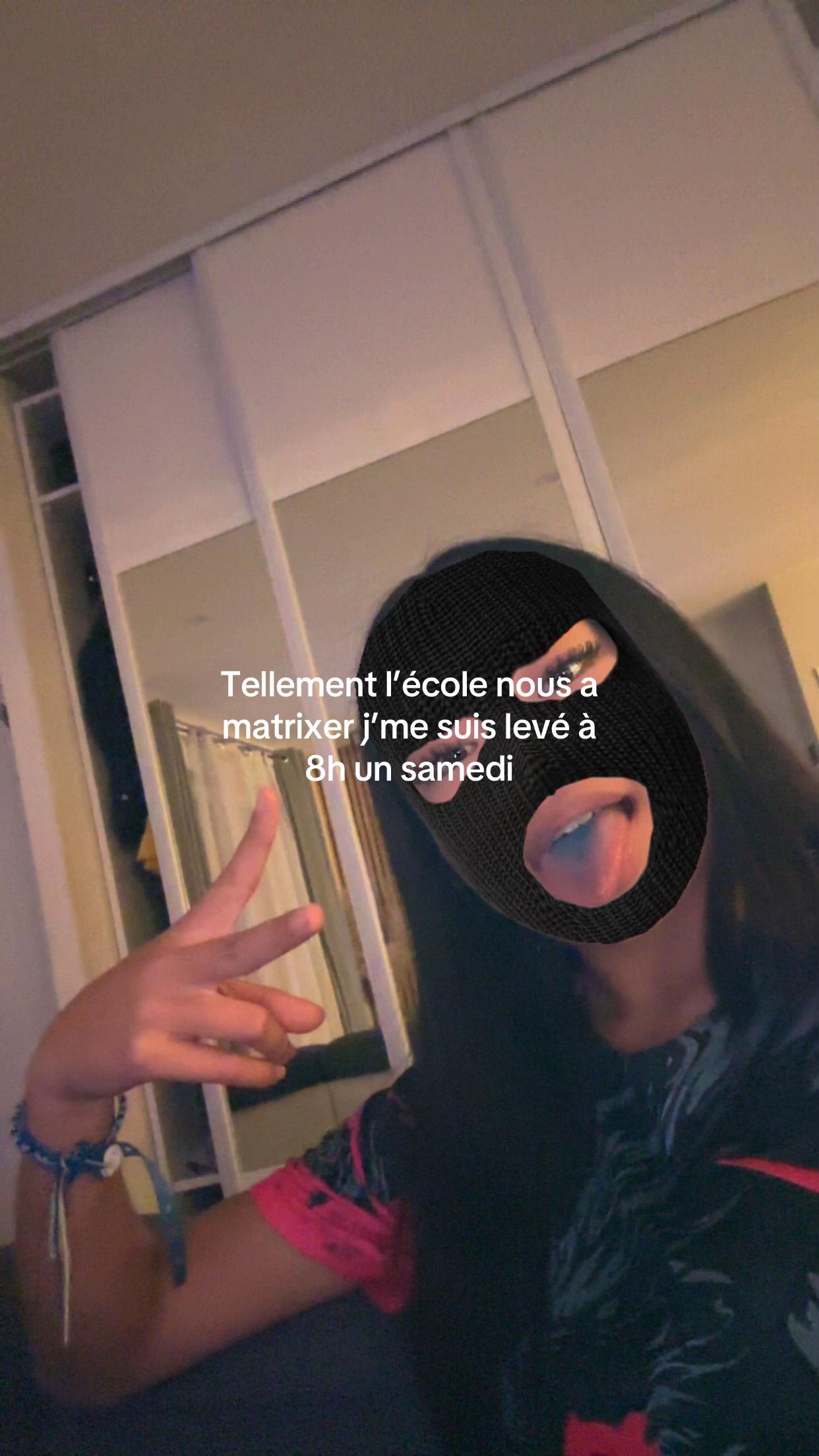 @𝐮𝐬𝐞𝐫𝟐𝟏&rsquo;♛