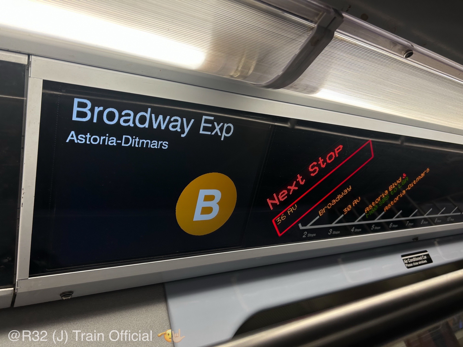 @R32 (J) train official