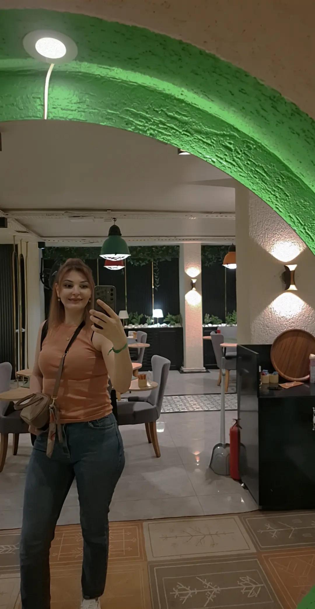 @özlem ilbeyi