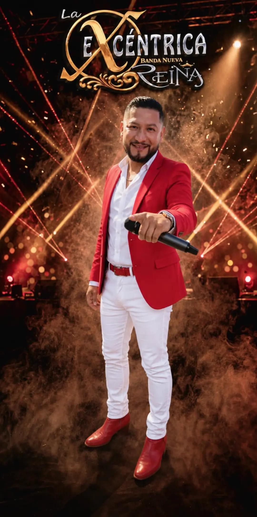@Adán Martínez