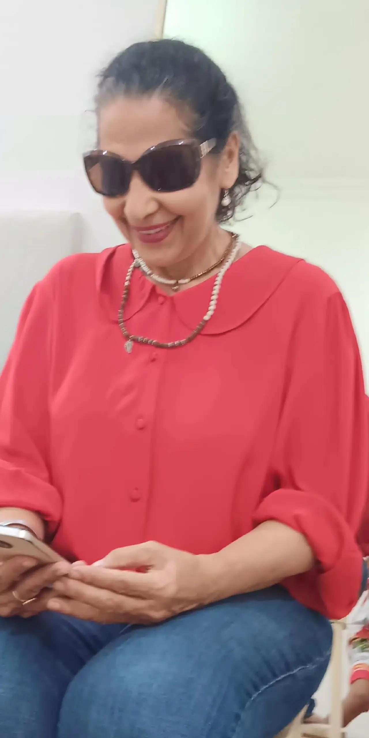 @AuntyBinsi