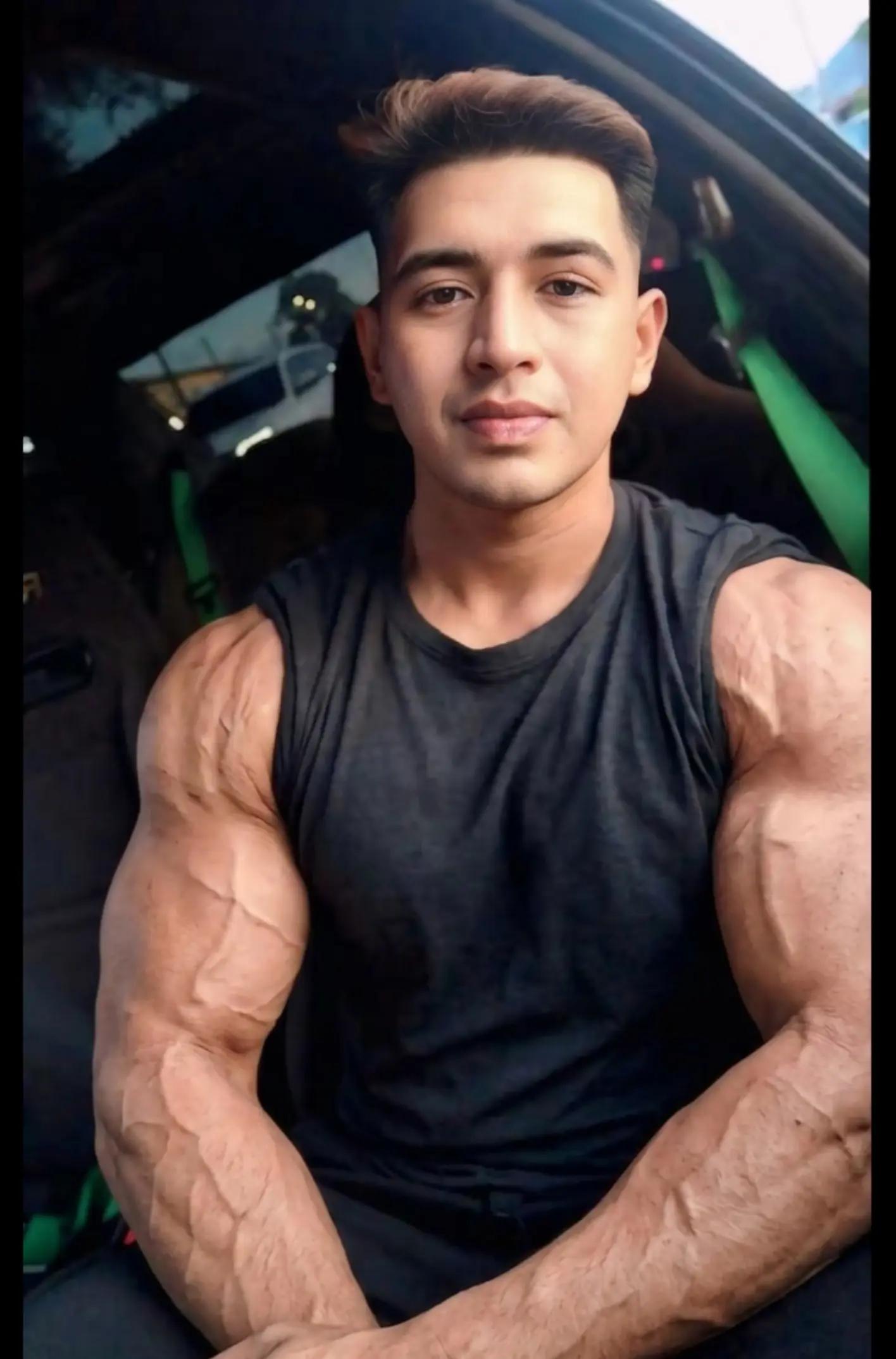 @fareezkeybee