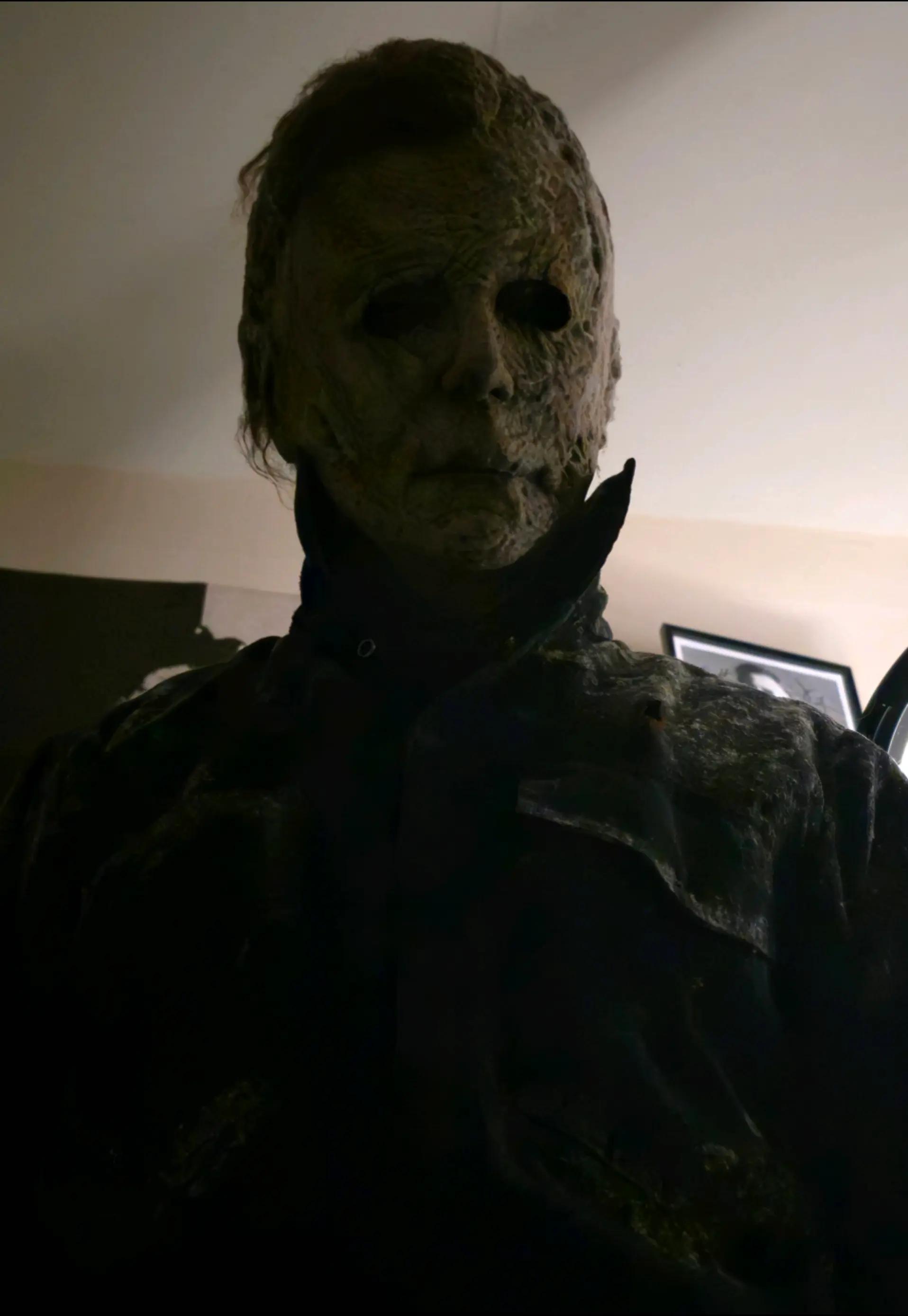 @𝑴𝒊𝒄𝒉𝒂𝒆𝒍 𝑴𝒚𝒆𝒓𝒔 🔪