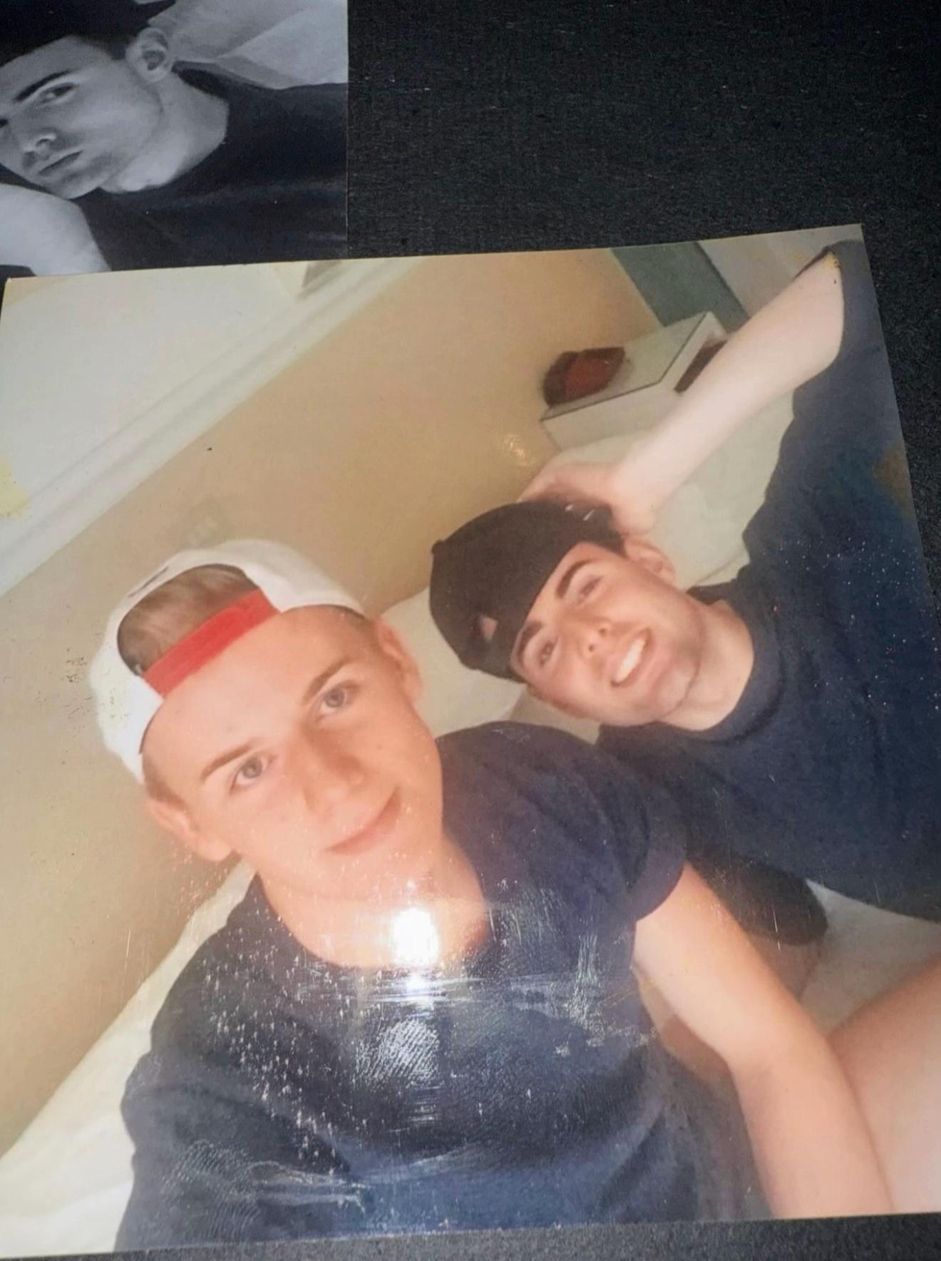 @ANGELLLBOYS