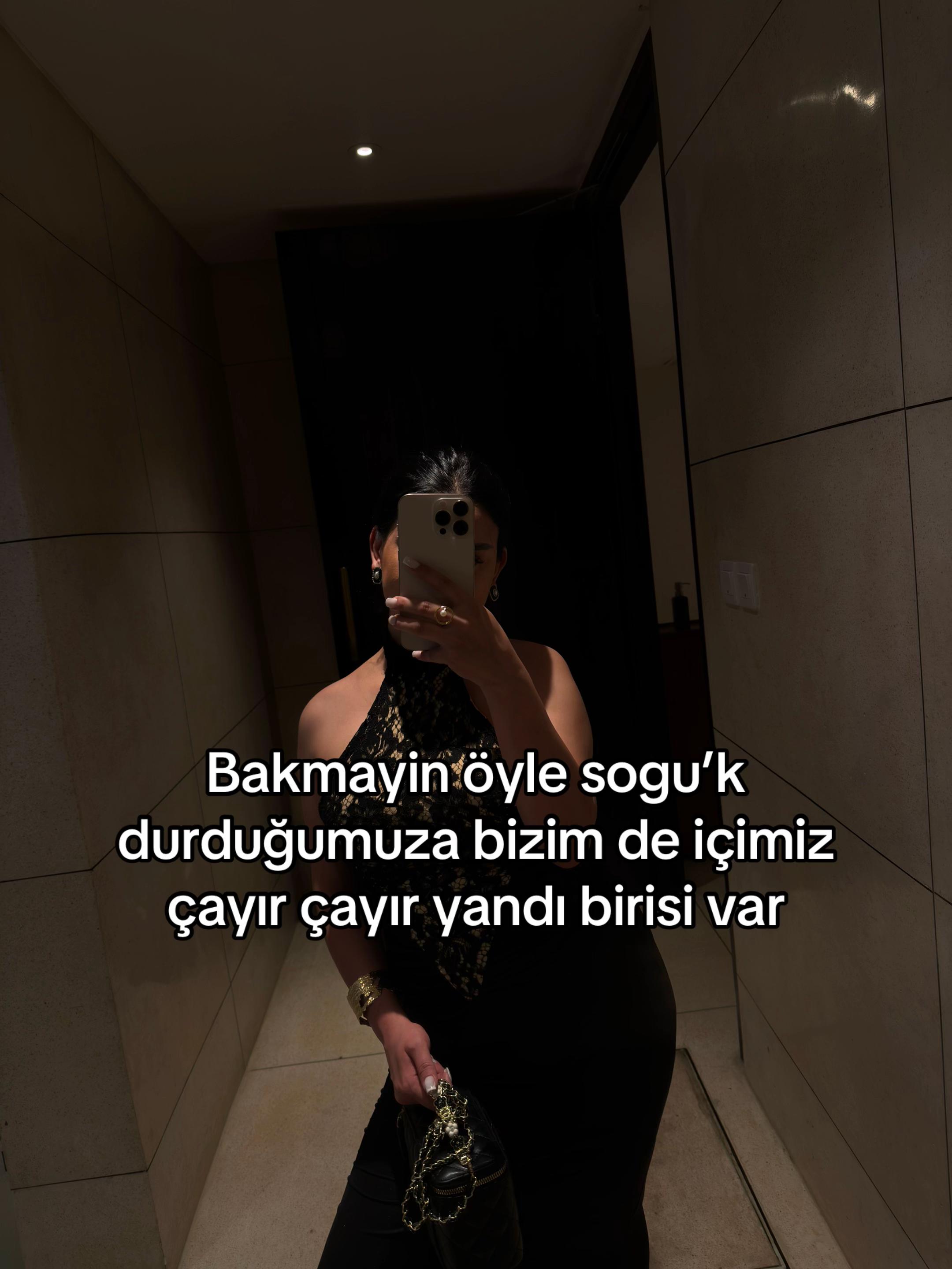 @_witharina_