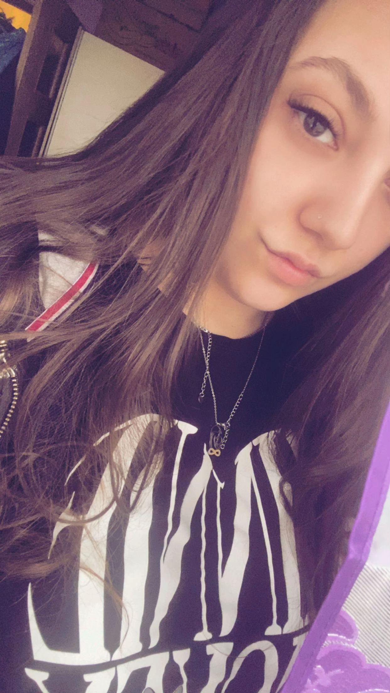 @Nikky_19