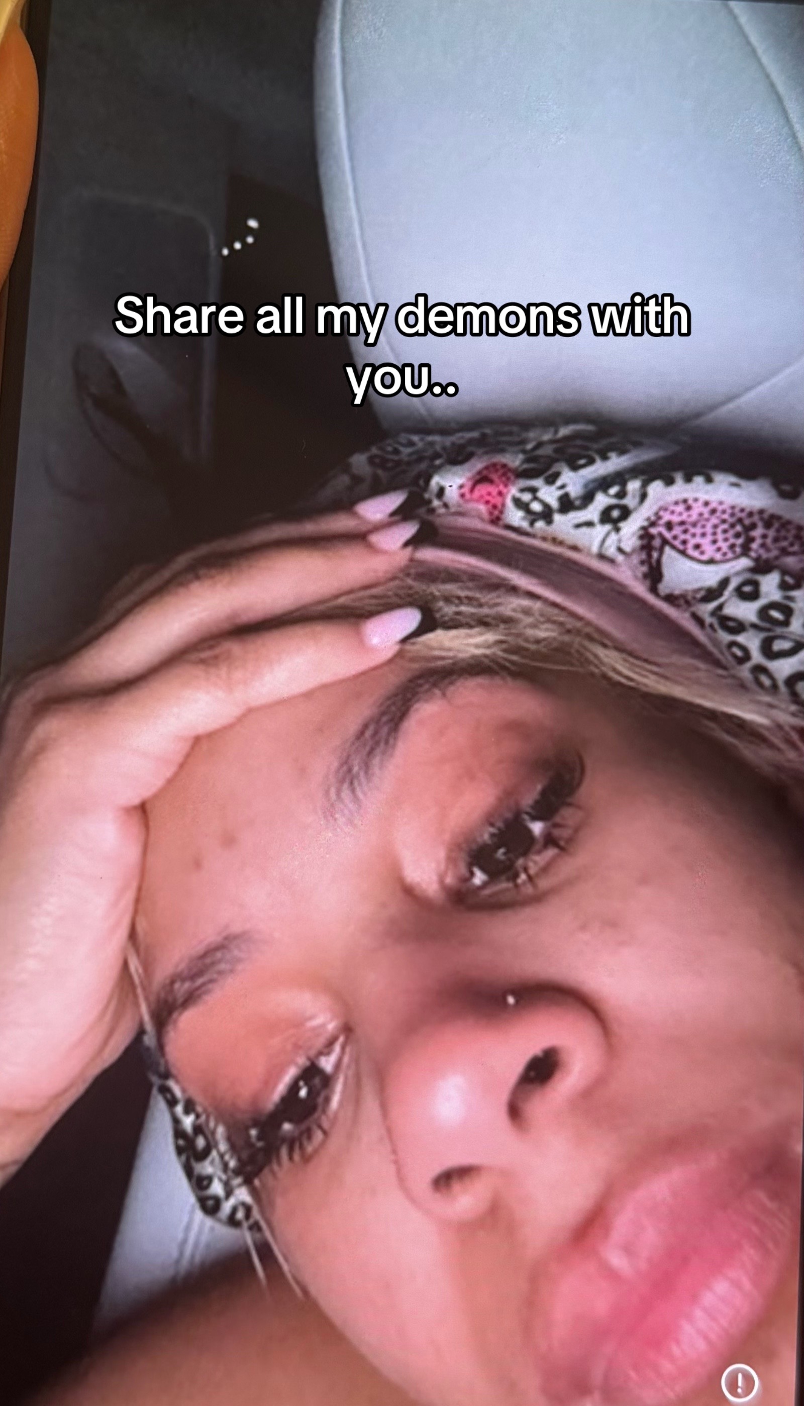 @NiyaaaDenee💕