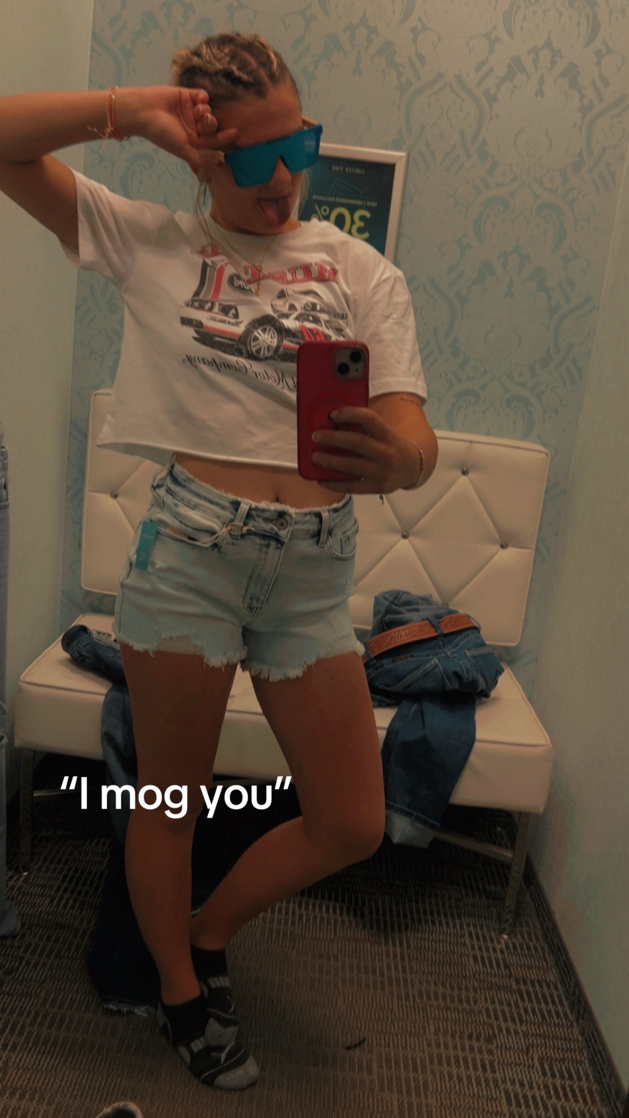 @izzy