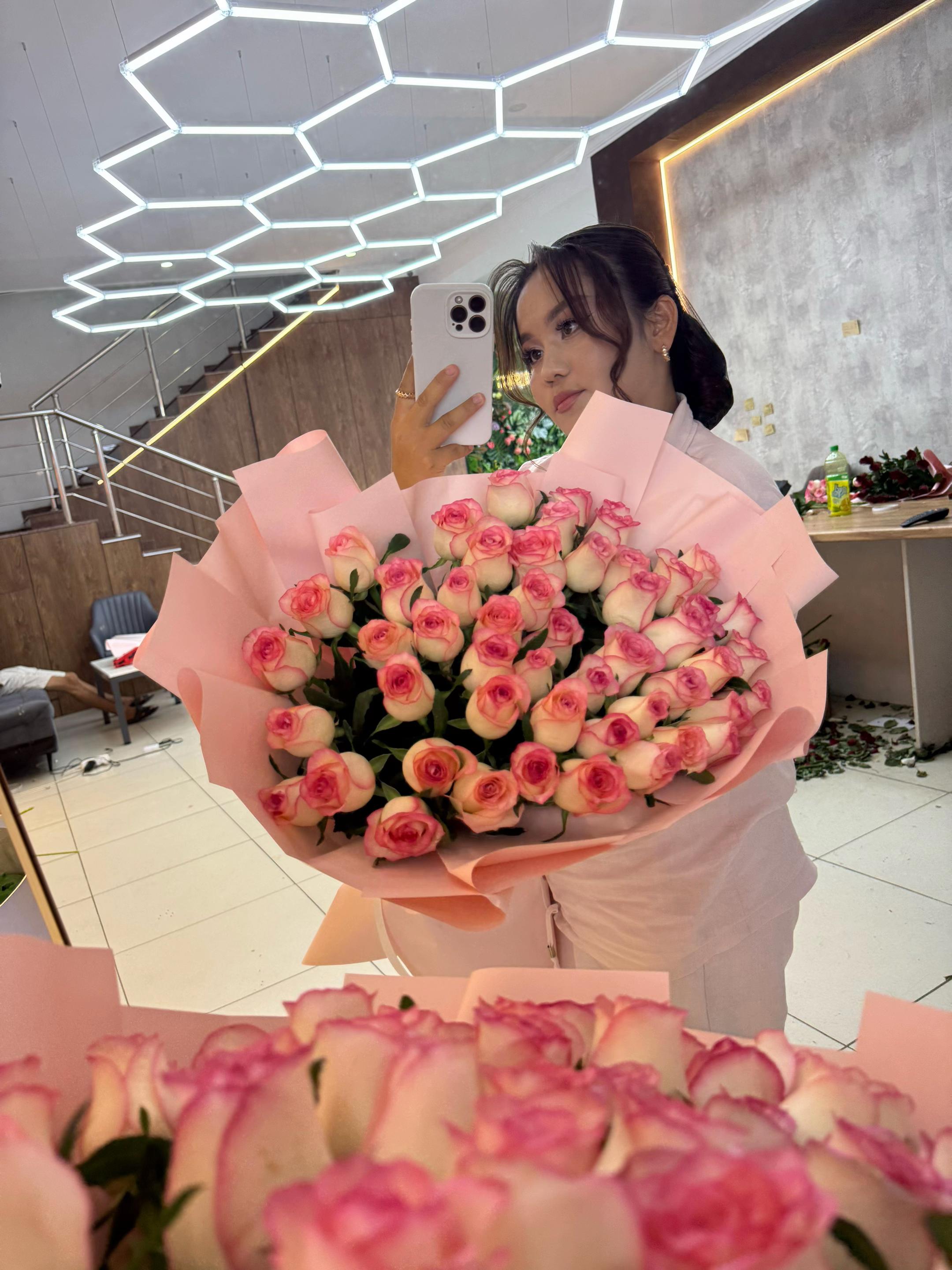 @Елікай
