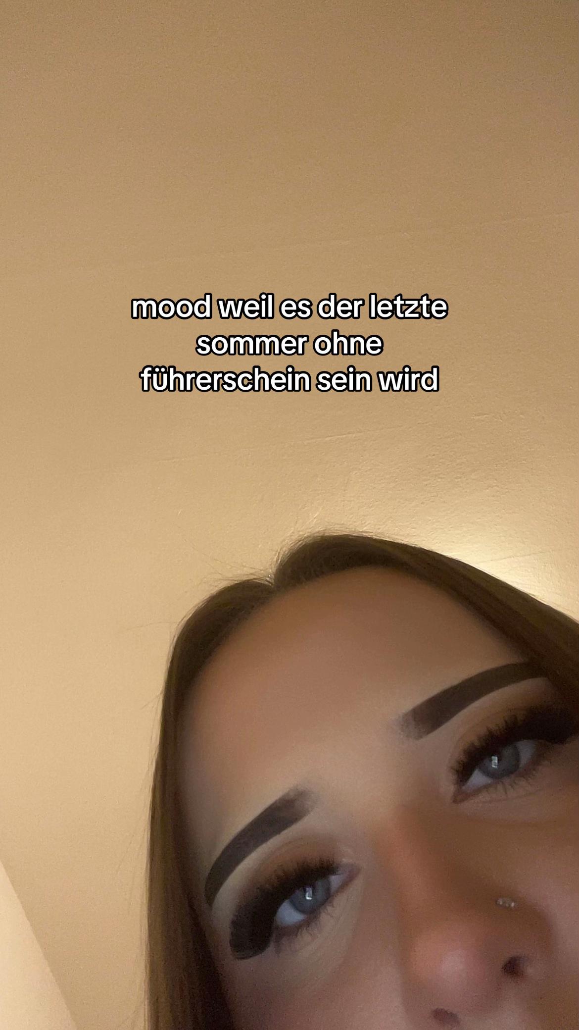@larissa