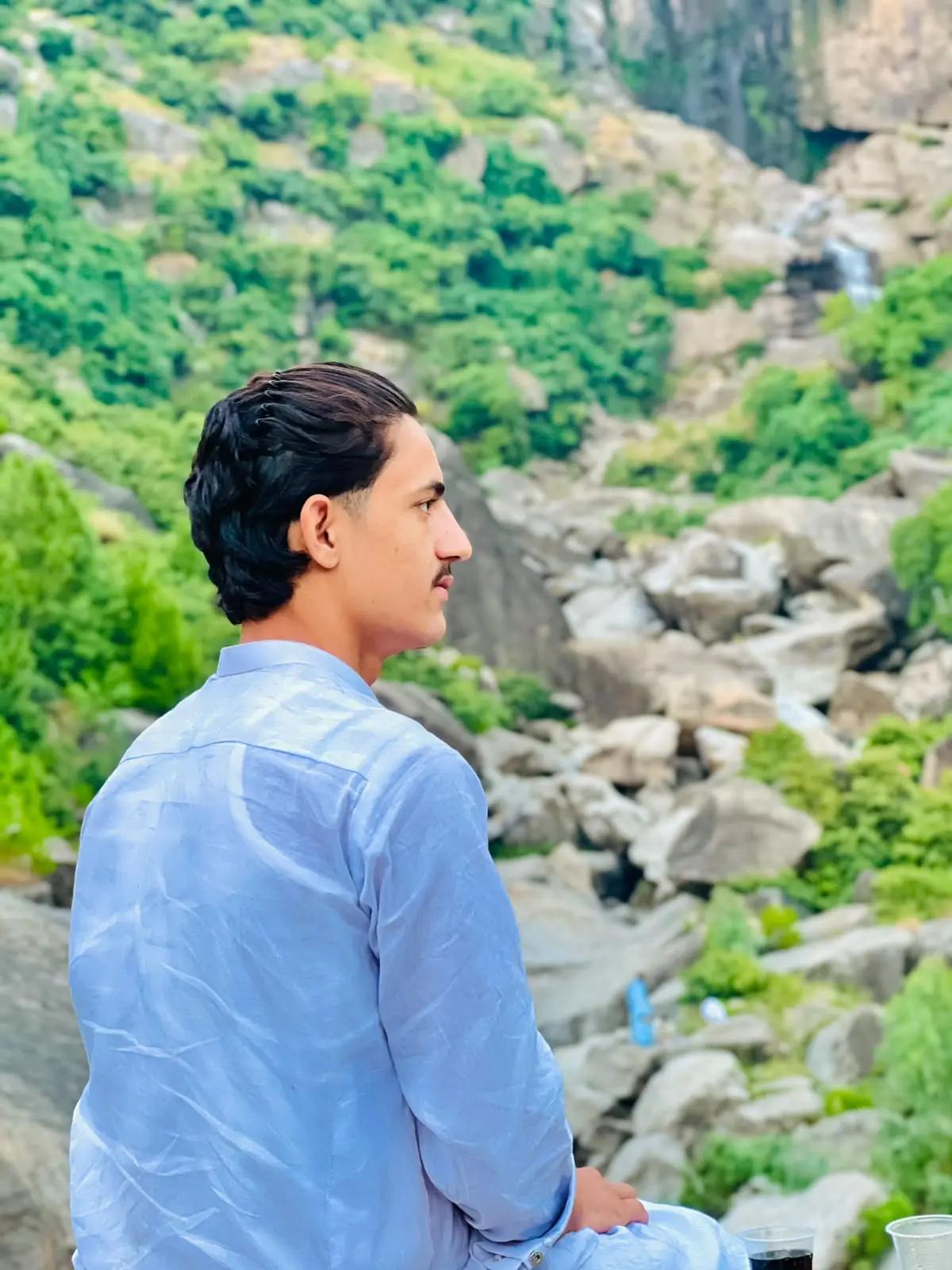 @*(زبیرحان)*