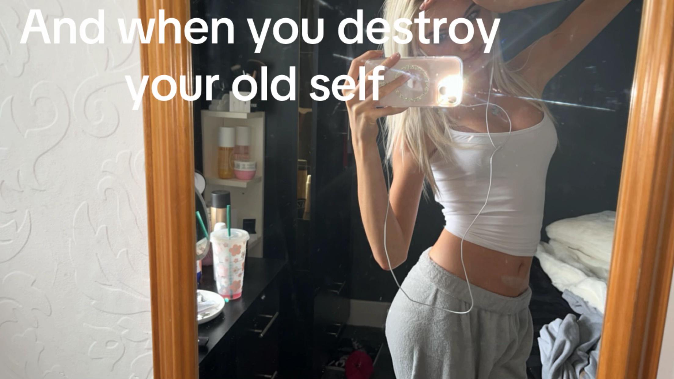 @<3