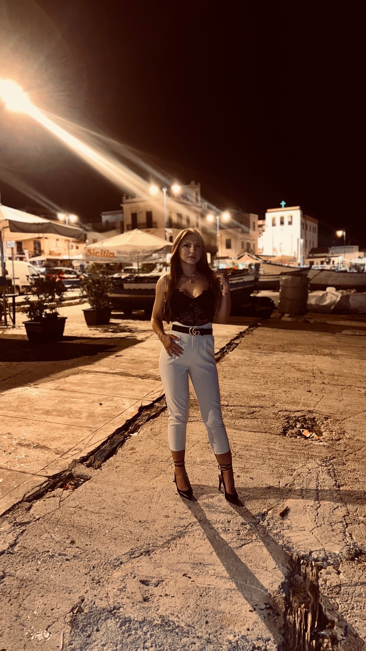 @𝑪𝑨𝑹𝑴𝑬𝑳𝑨🖤