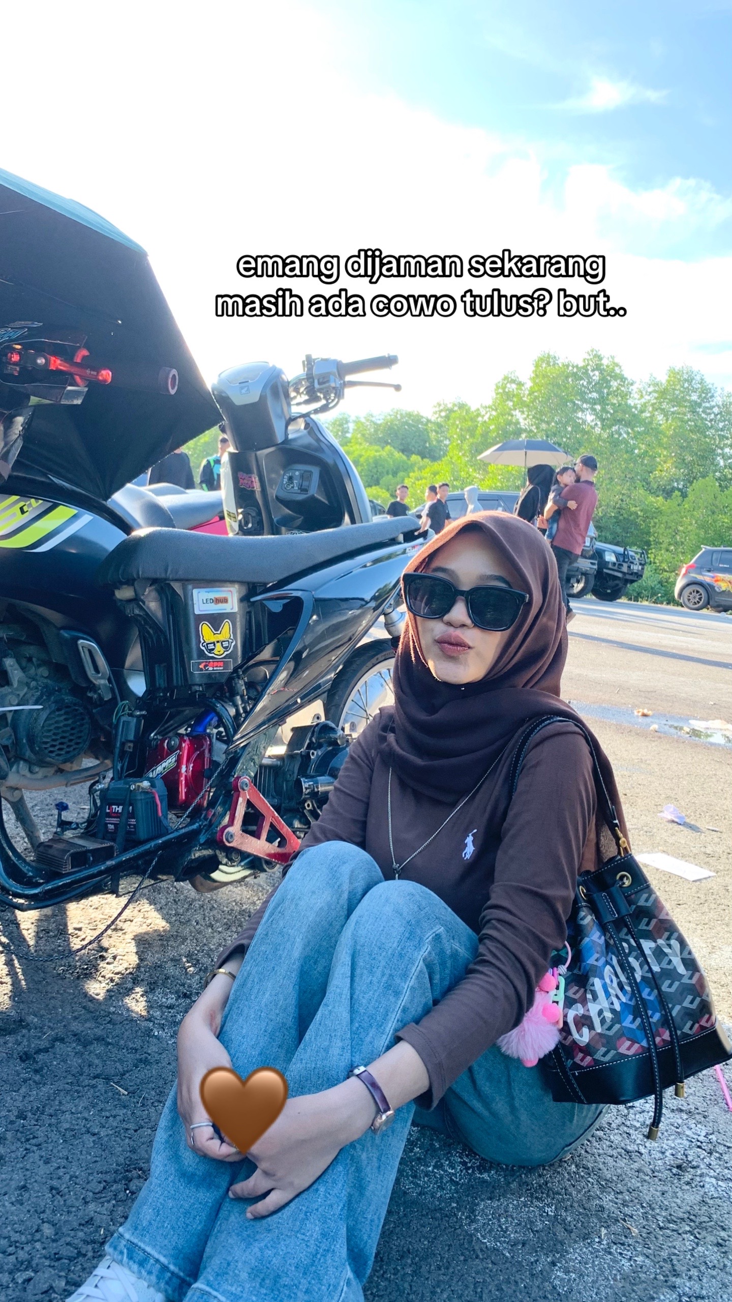 @ayyasky