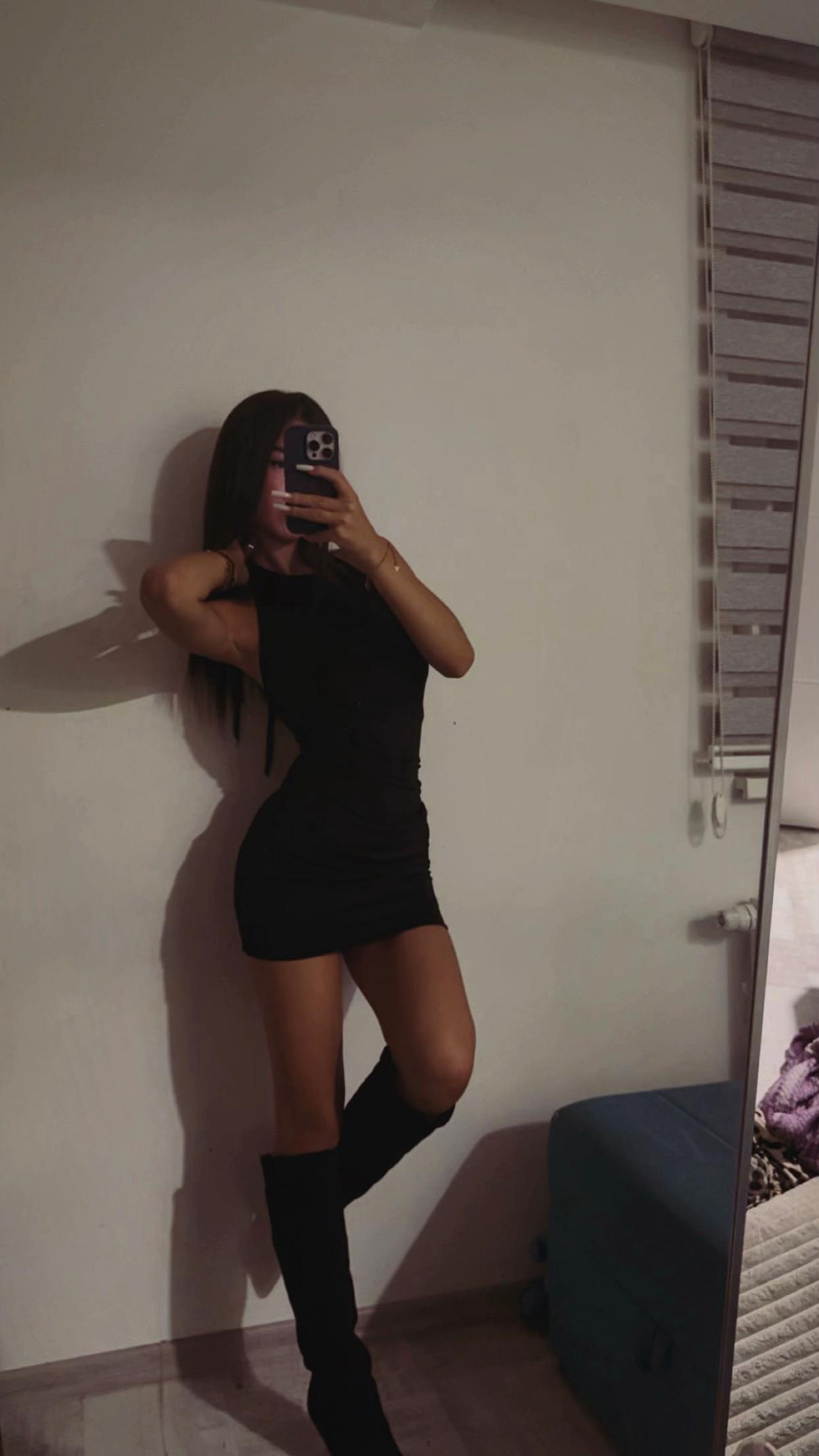 @𝐧