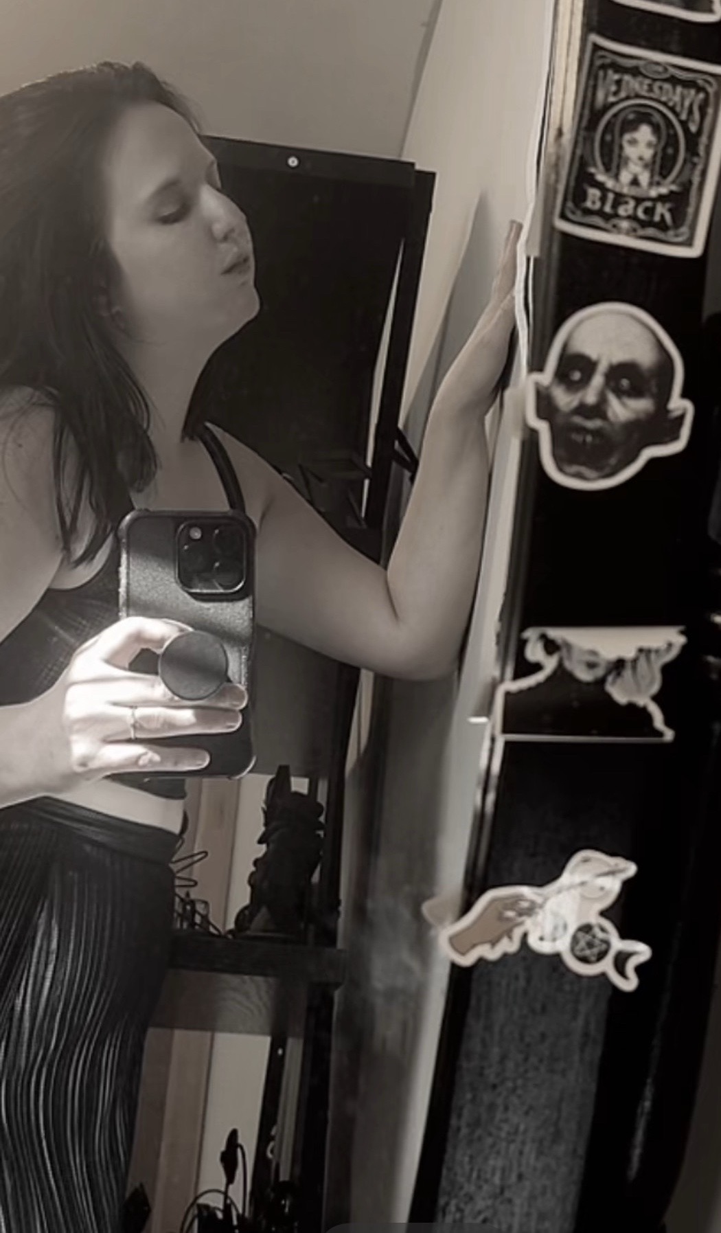 @GOTHICXIX