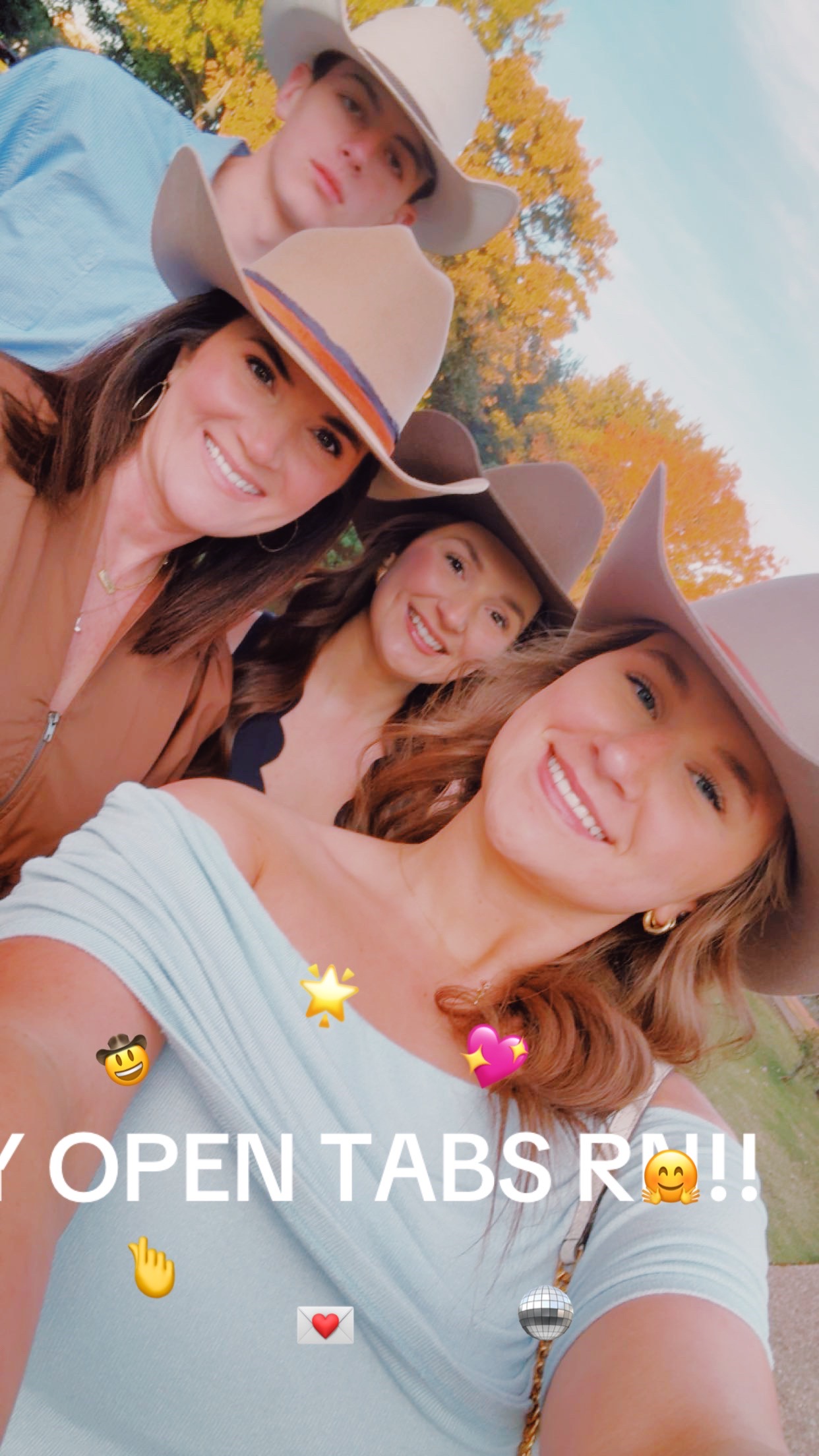 @lotsofleah
