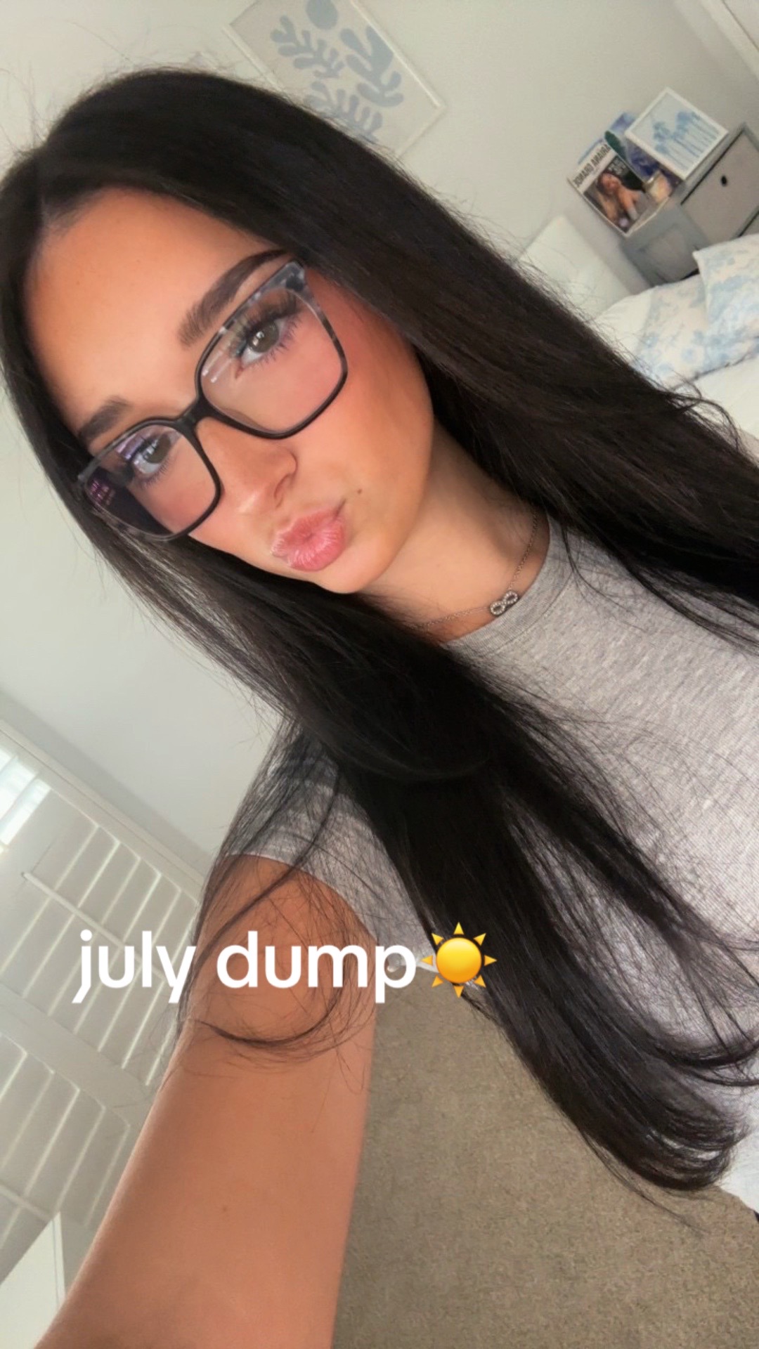 @???