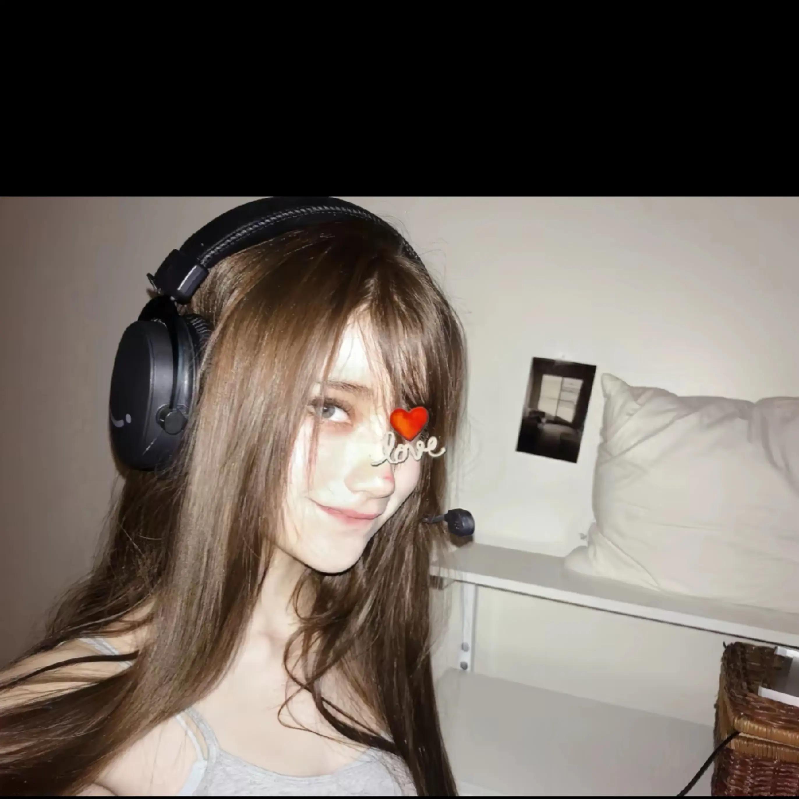 @🦇