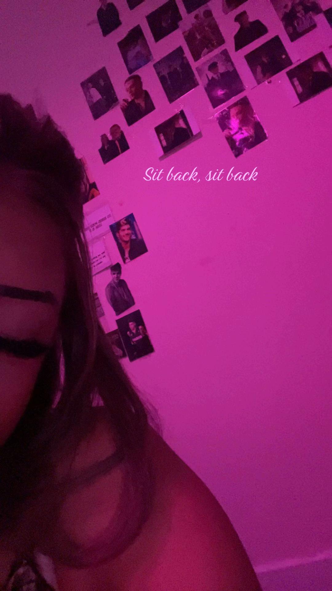 @𝒯𝒾𝒶𝓃𝒶－𝓇ℴ𝓈𝒾ℯ💋