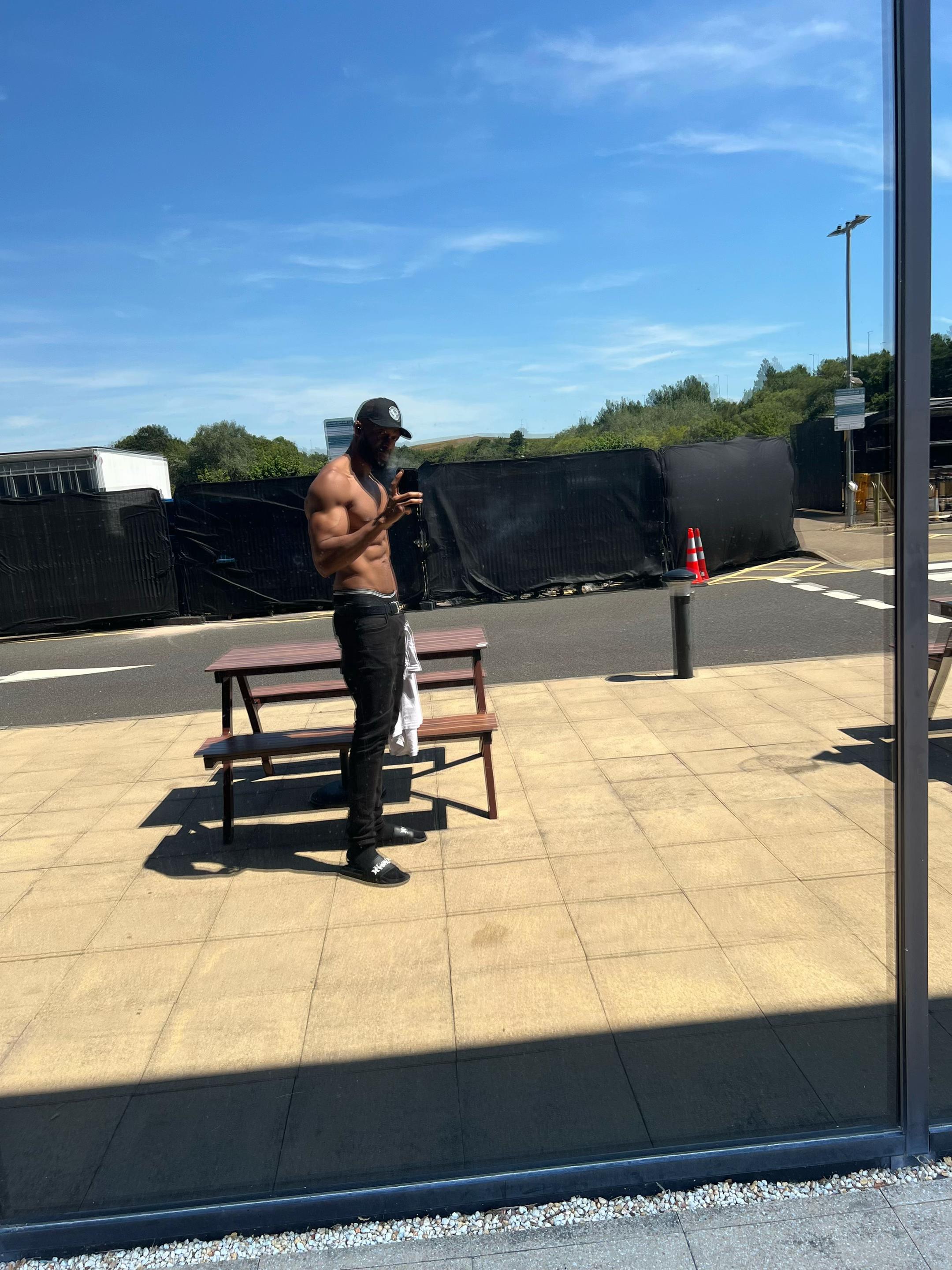 @HWRFITNESS