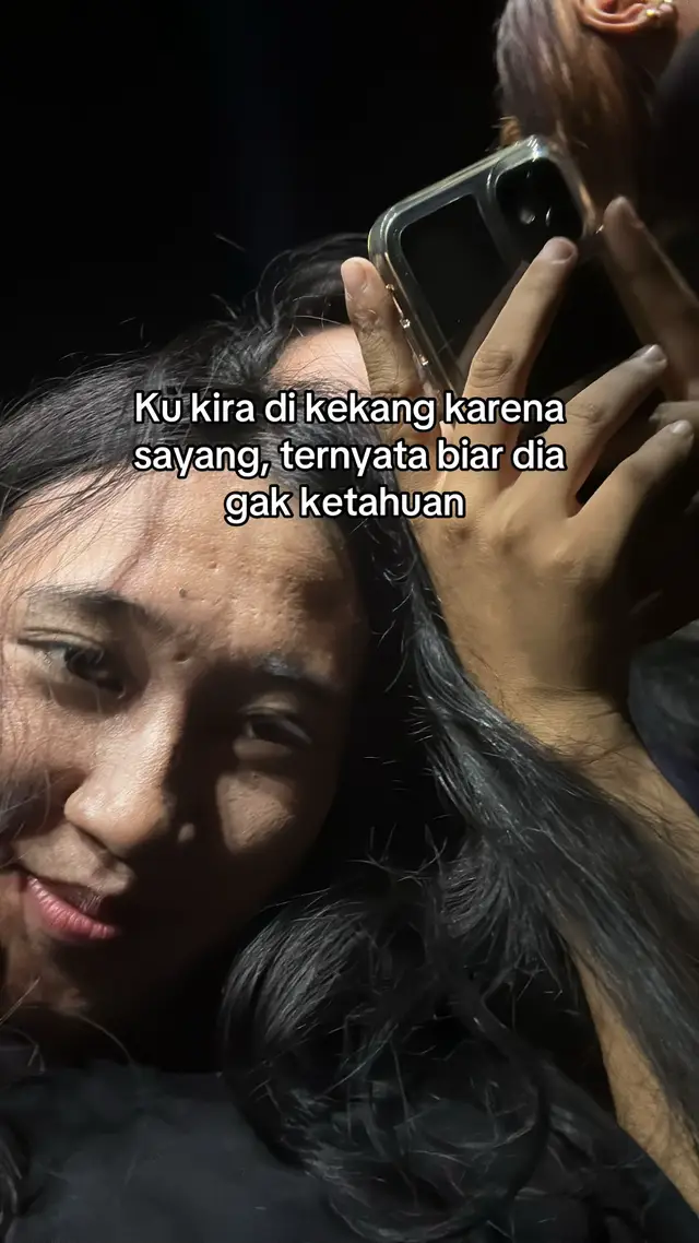 @Ayuu