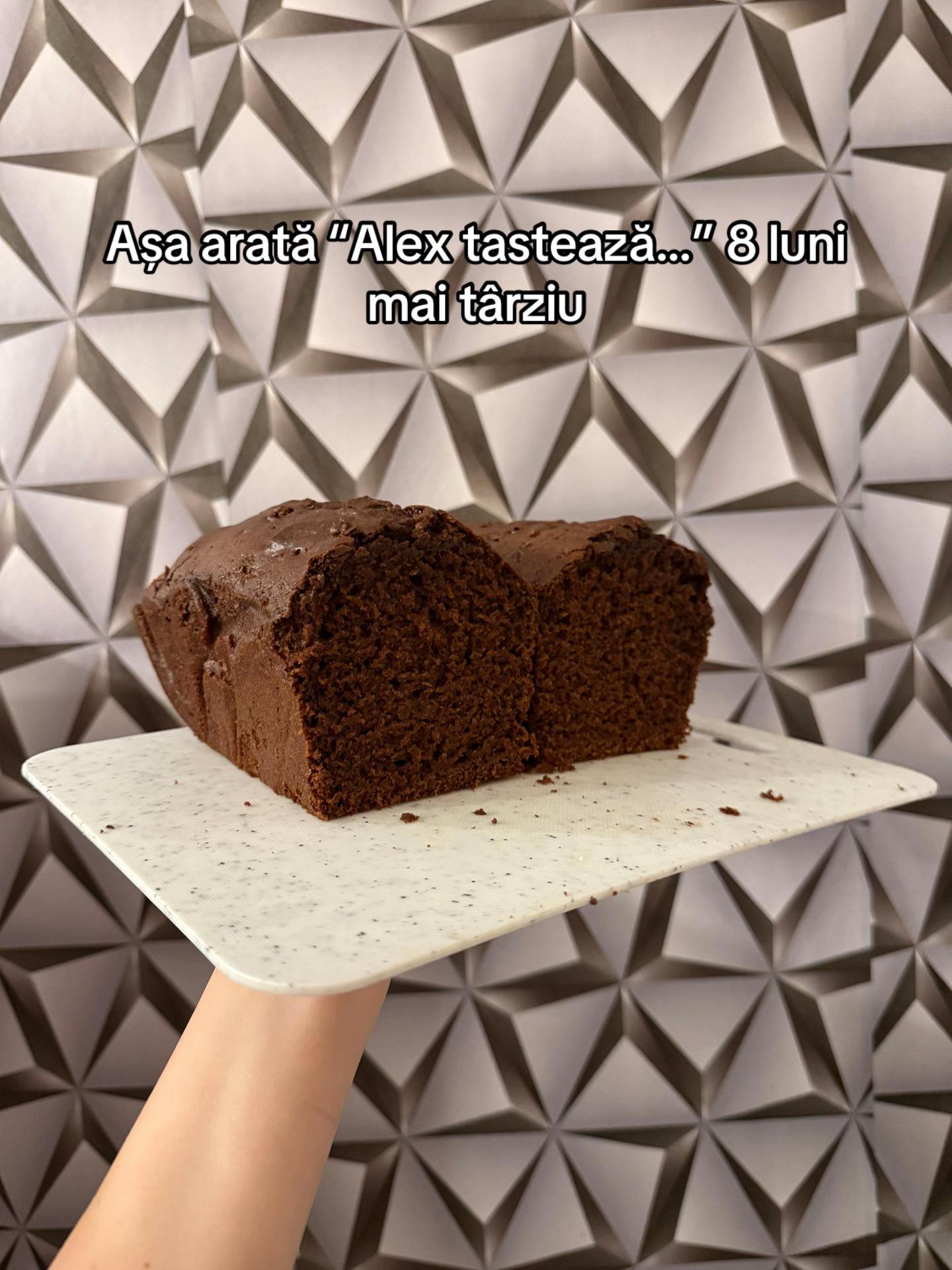 @𝐿𝑜𝓇𝑒𝓃𝒶