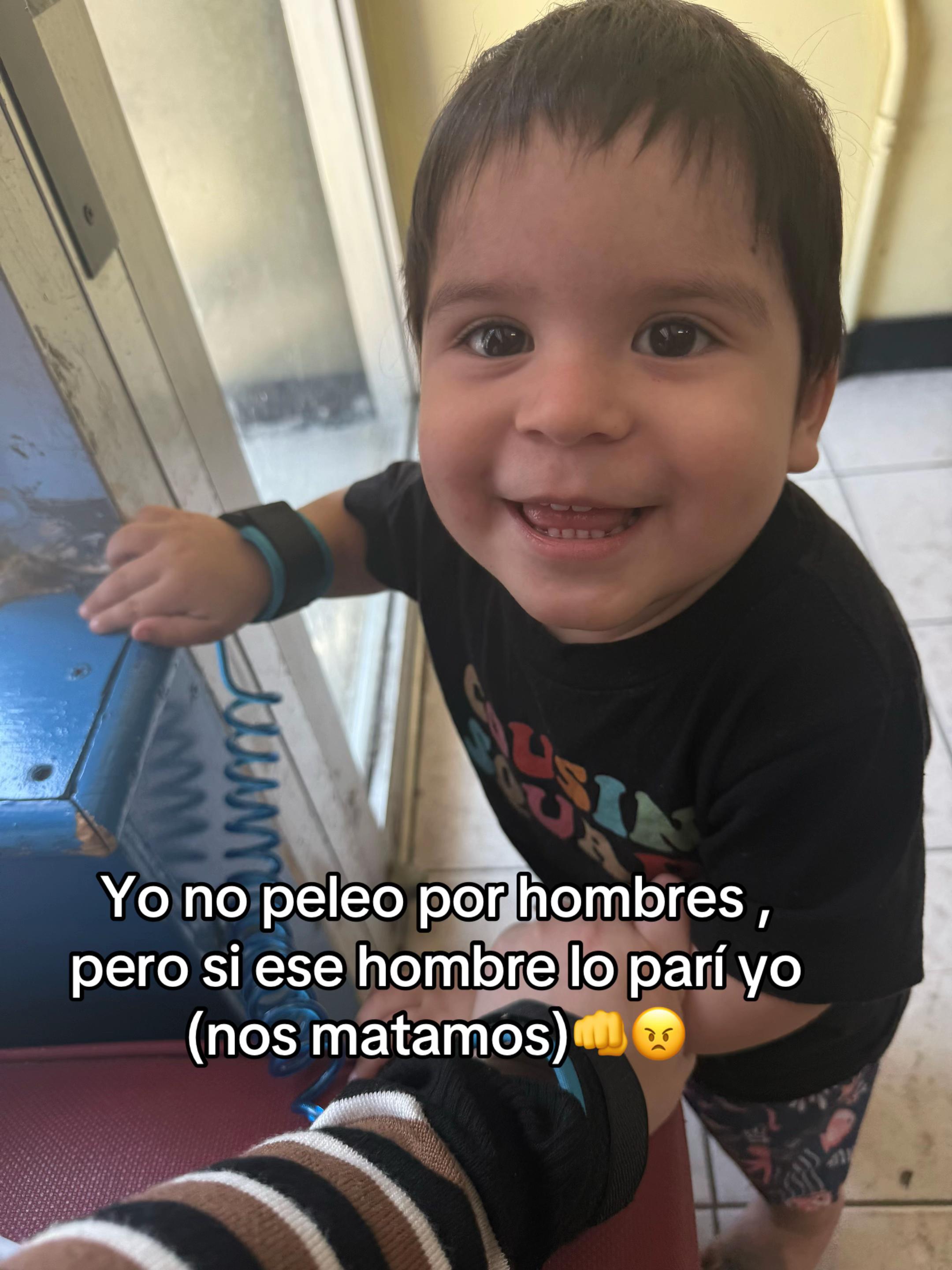 @Ambar Flores✨🐧