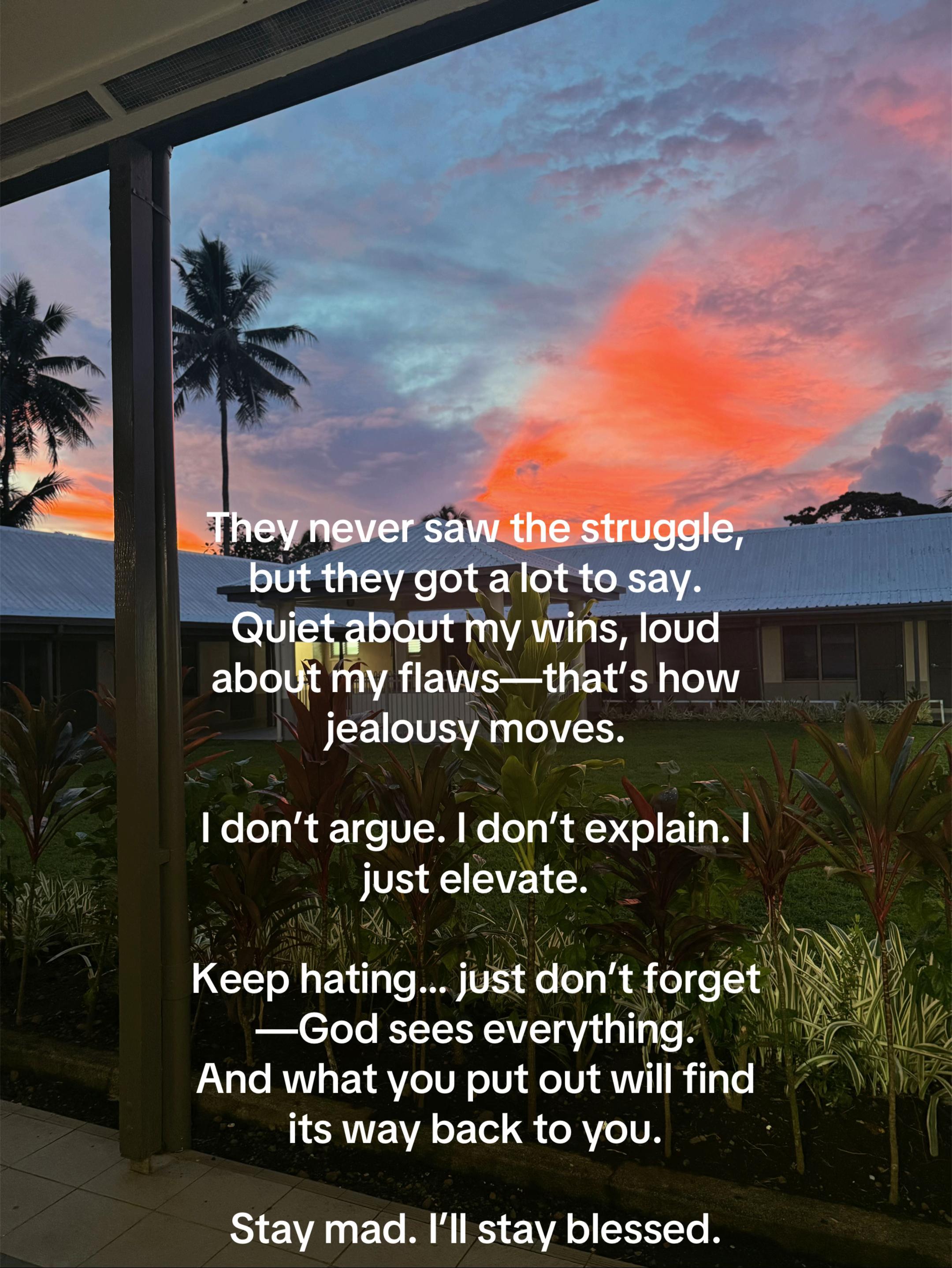 @🦋 LŪ 🦋