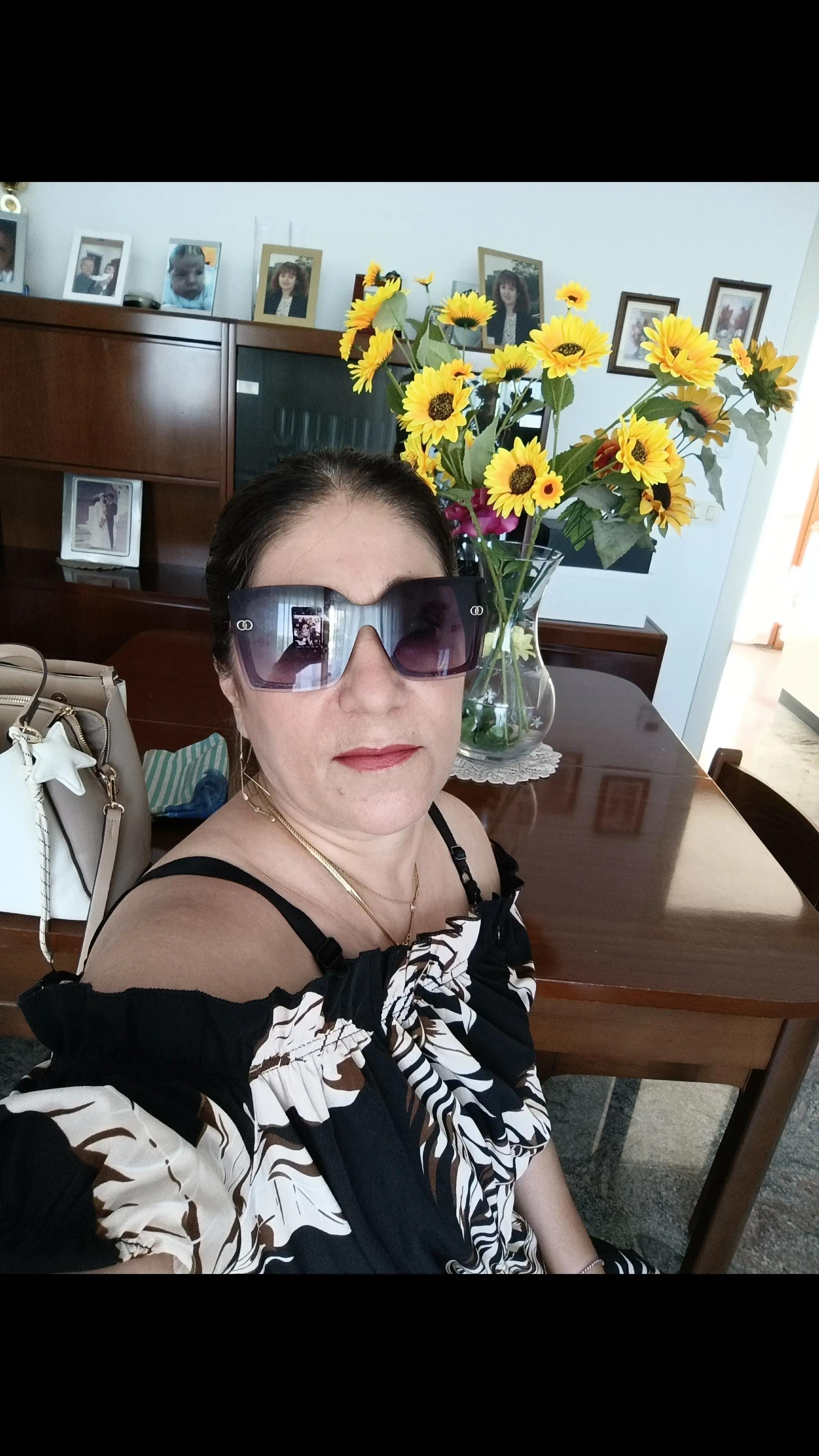 @Camelia. Radu