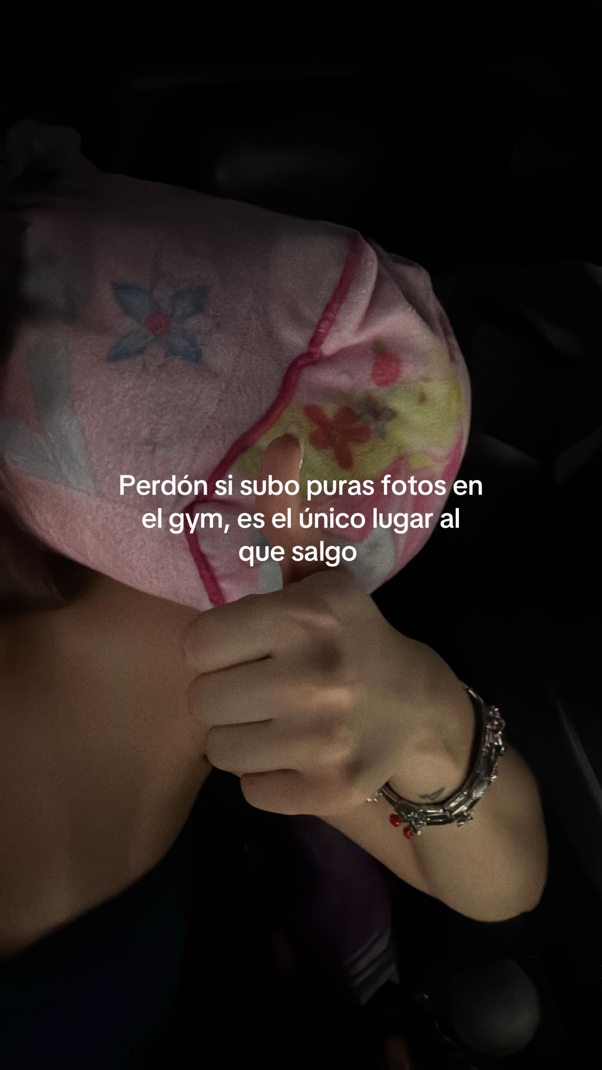 @who0is_pao