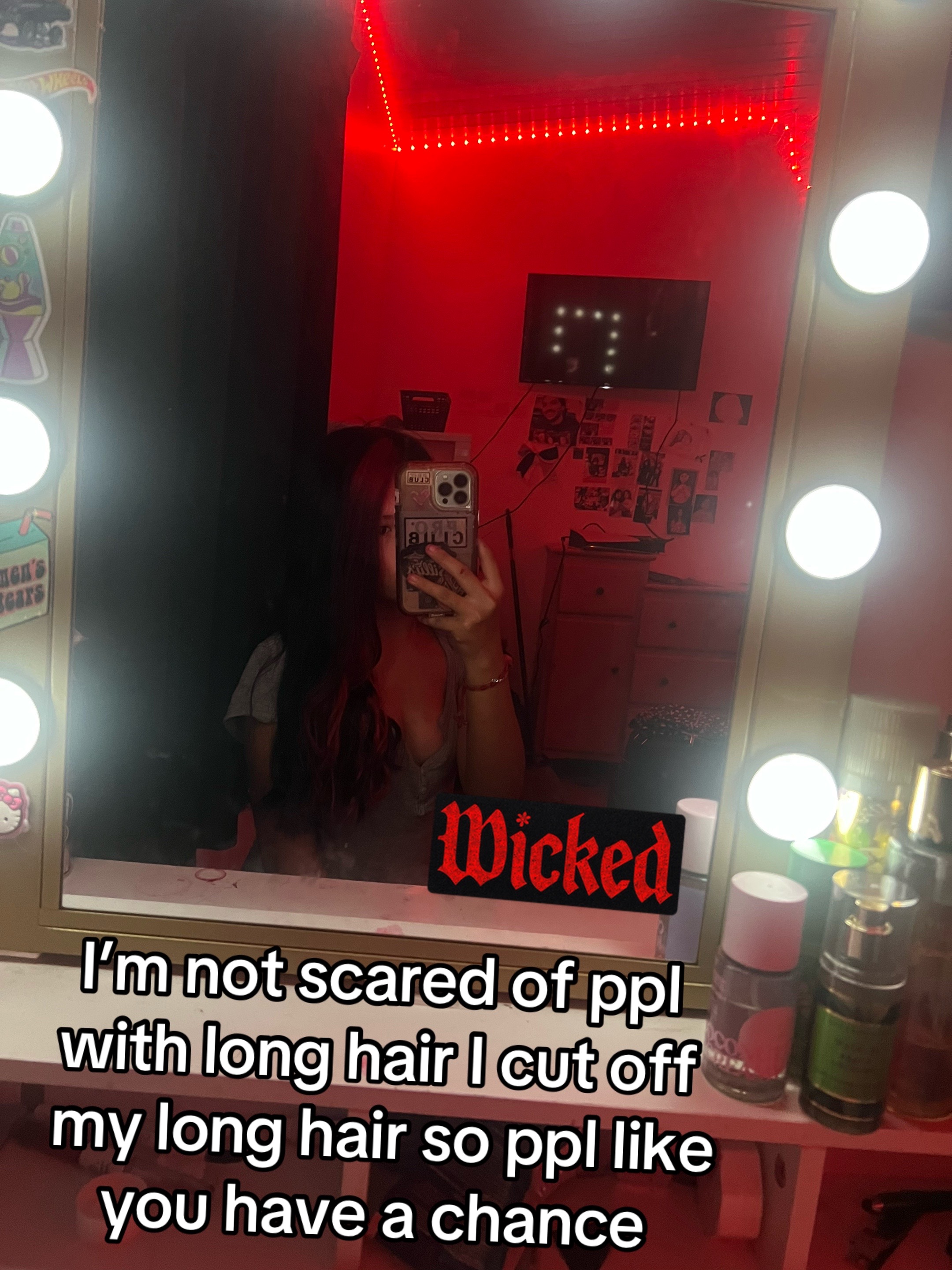 @raerae_doescheerᥫ᭡