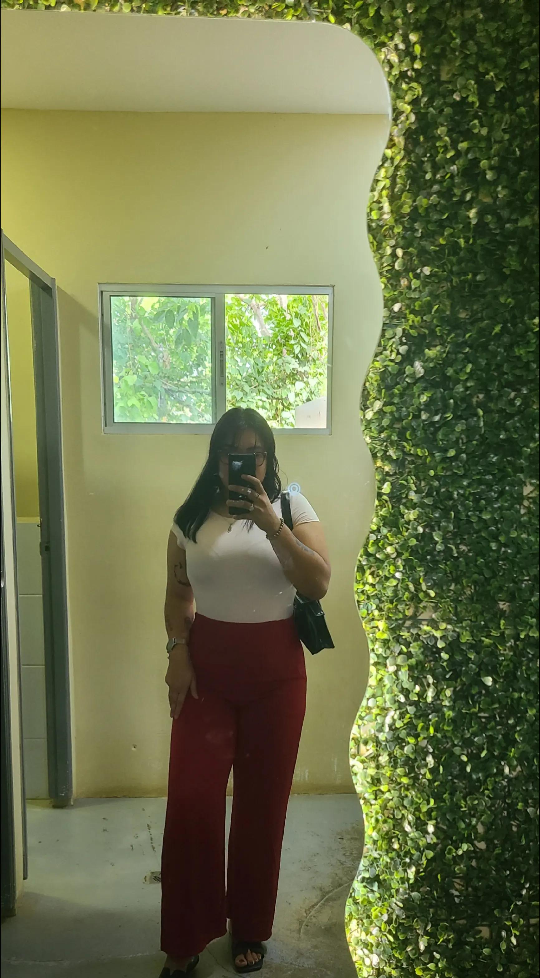 @Sofia Cerna
