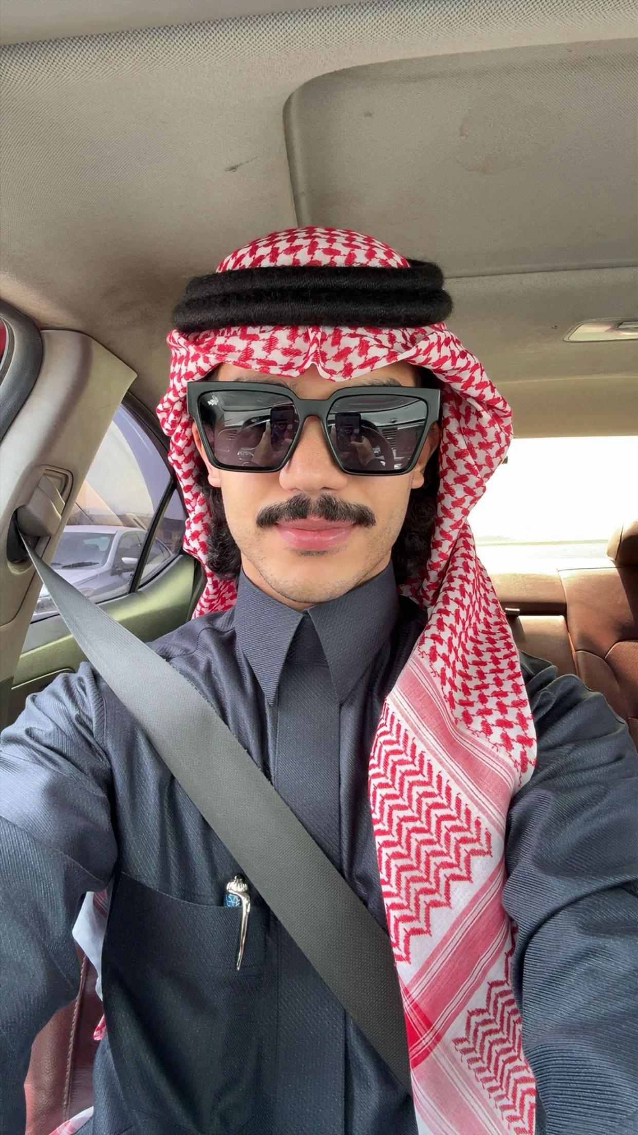 @HUSSAIN