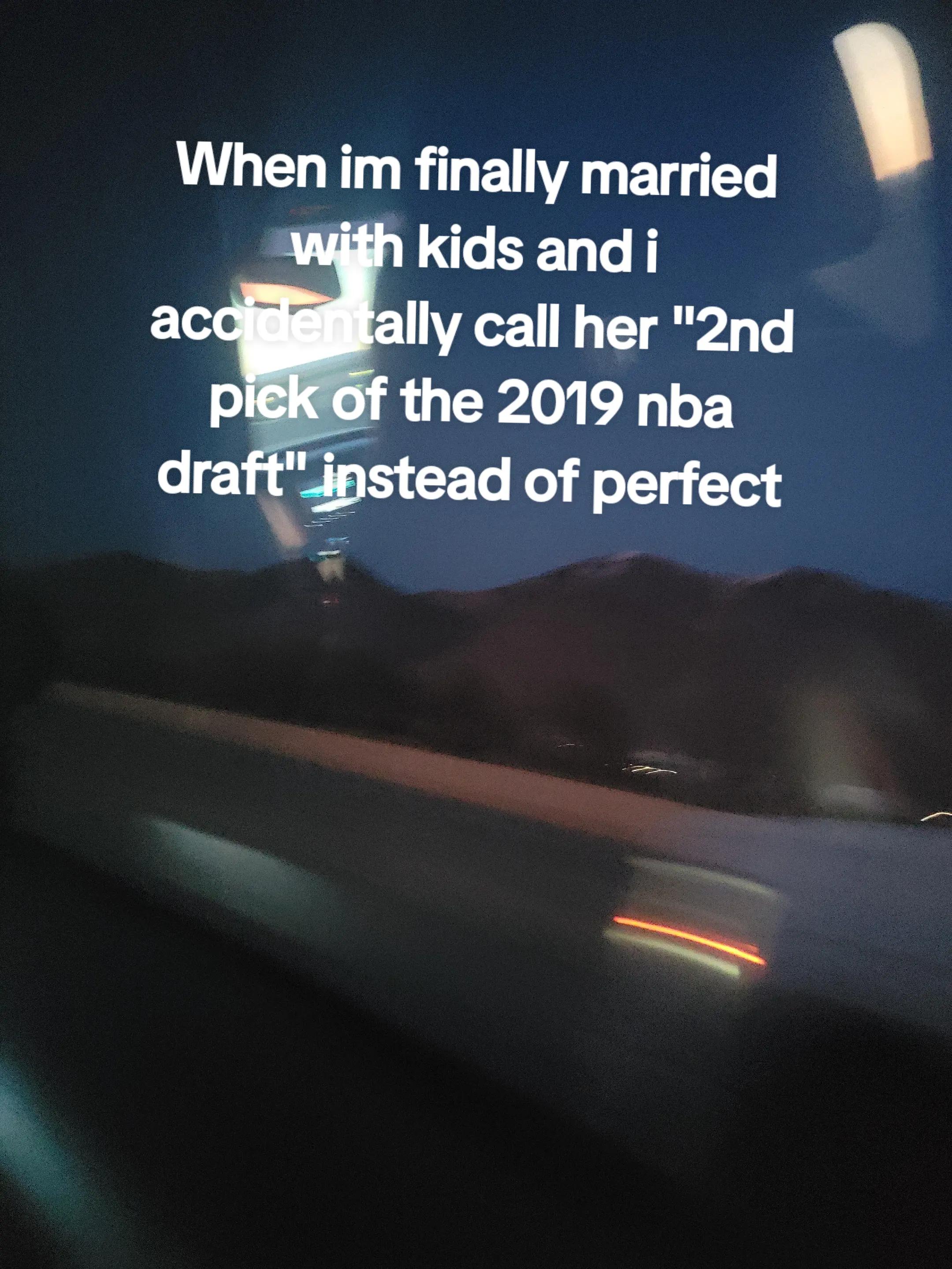 @🕴