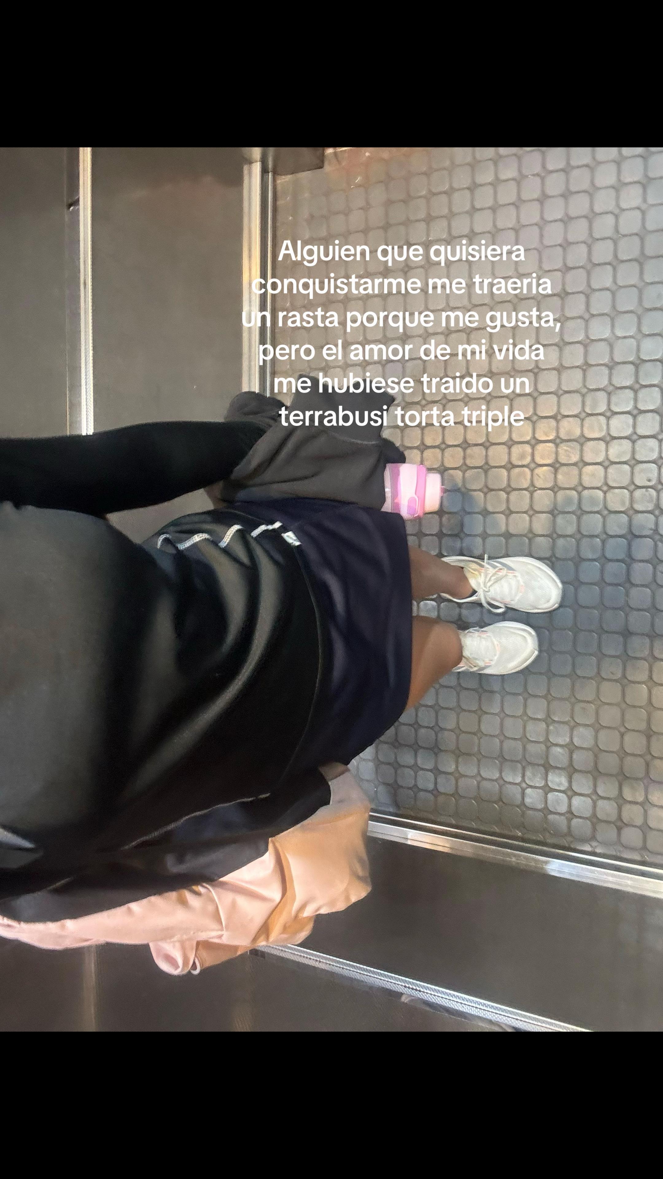 @Delfffi 🐈⬛🩵🧉🐢